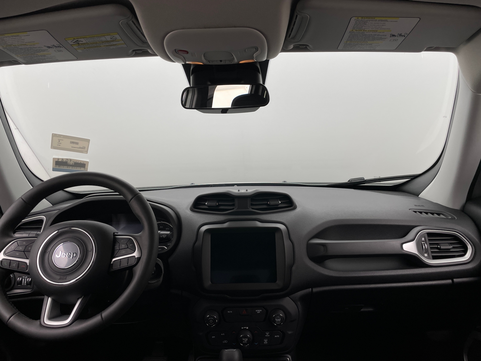 Thumbnail: 2019 Jeep Renegade - 3