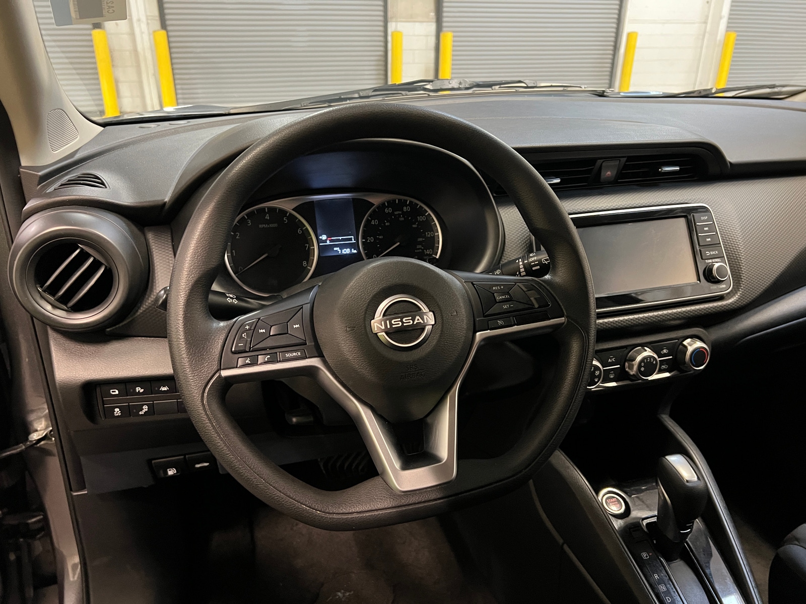 Thumbnail: 2022 Nissan Kicks - 5
