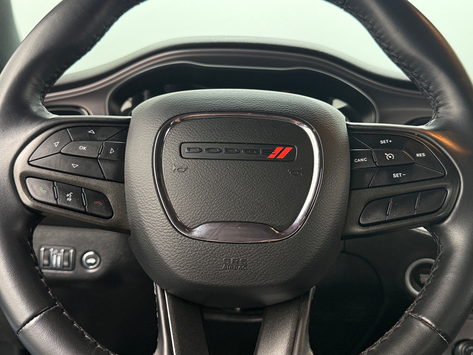 Thumbnail: 2023 Dodge Challenger - 4