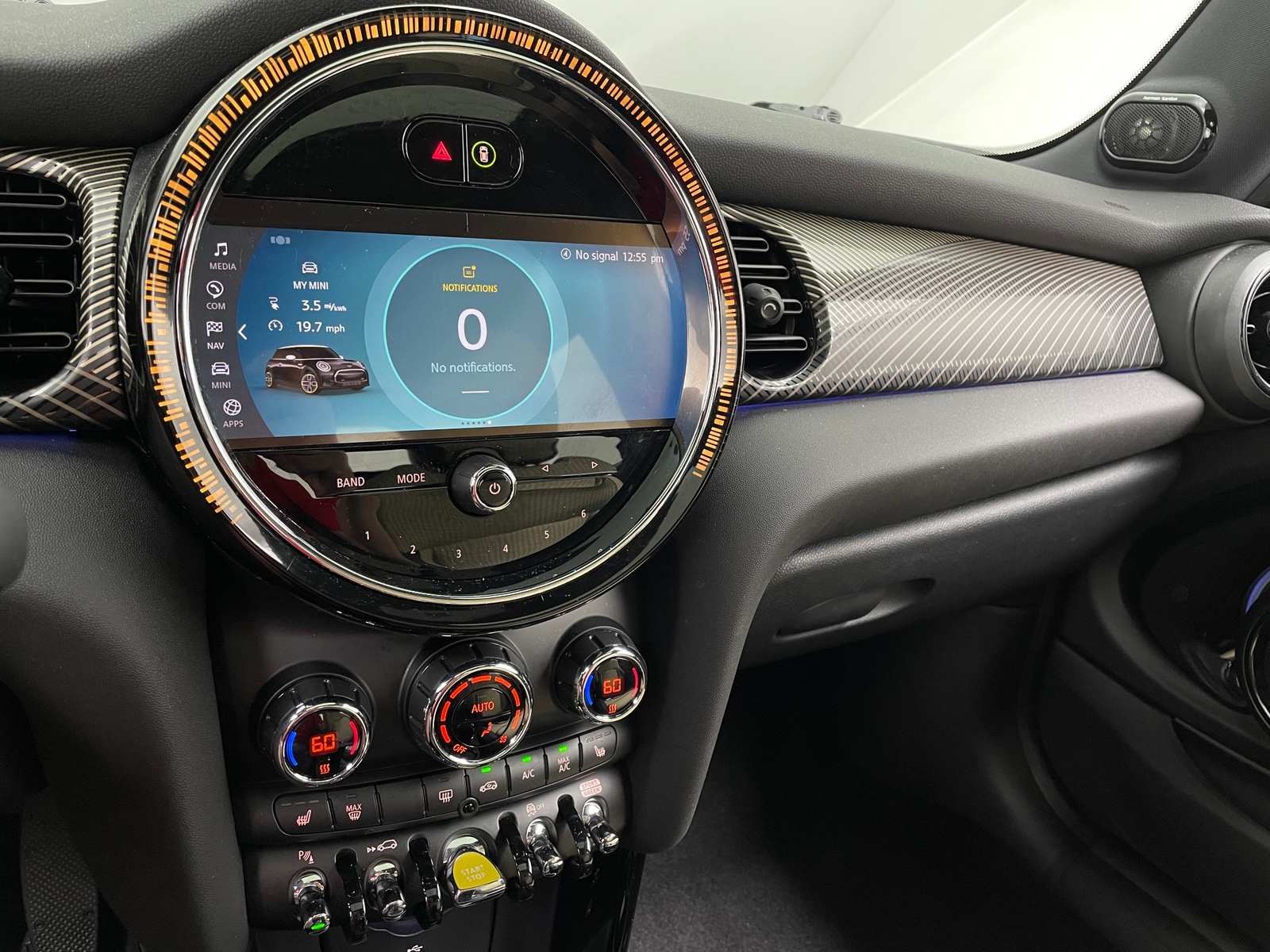 Thumbnail: 2023 MINI Cooper Hardtop - 3
