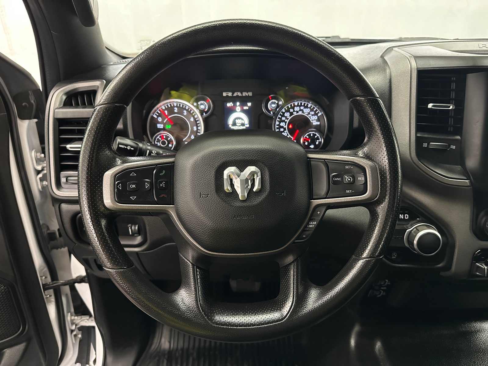 Thumbnail: 2023 RAM 1500 - 4