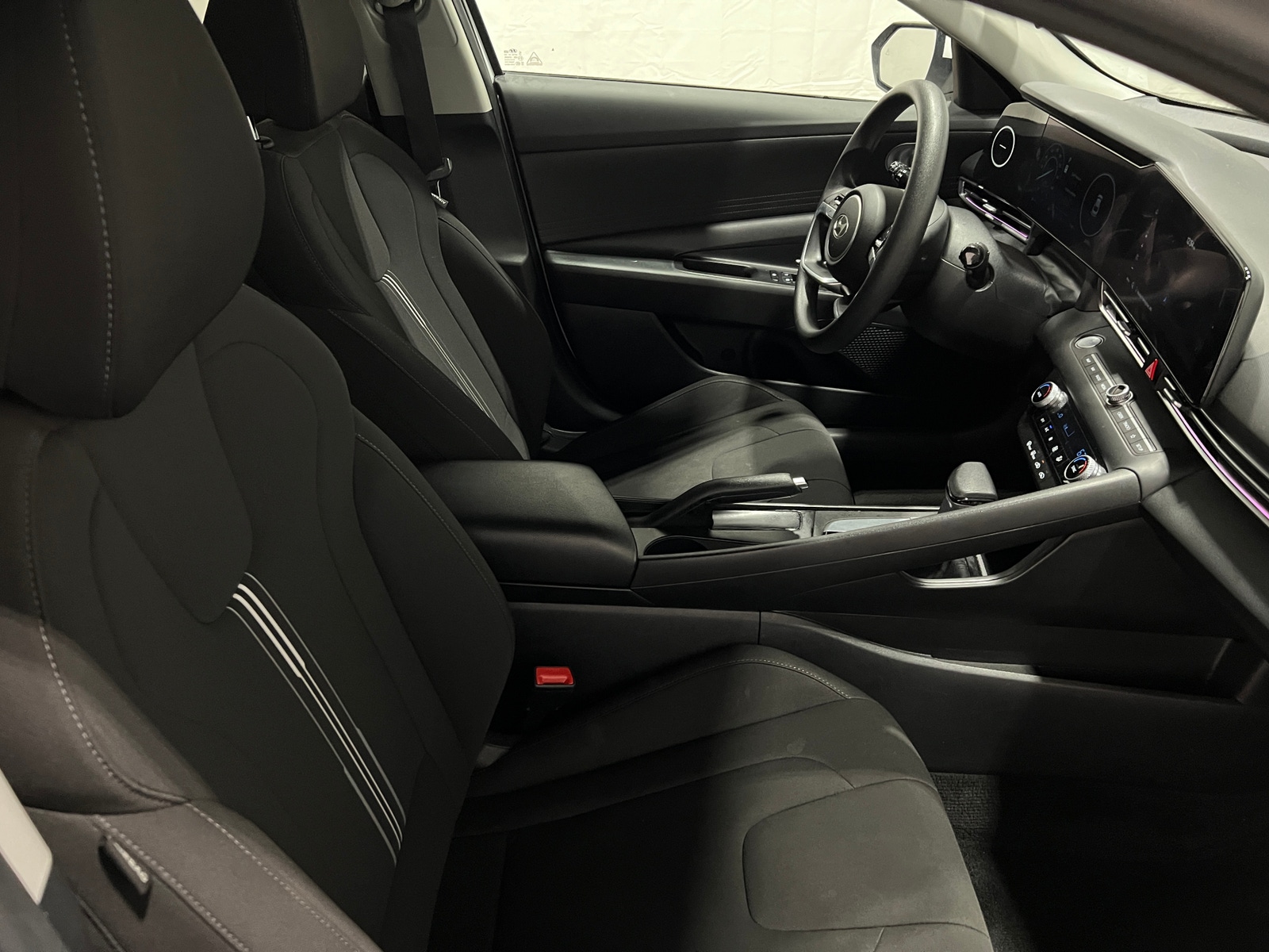 Thumbnail: 2024 Hyundai Elantra - 2