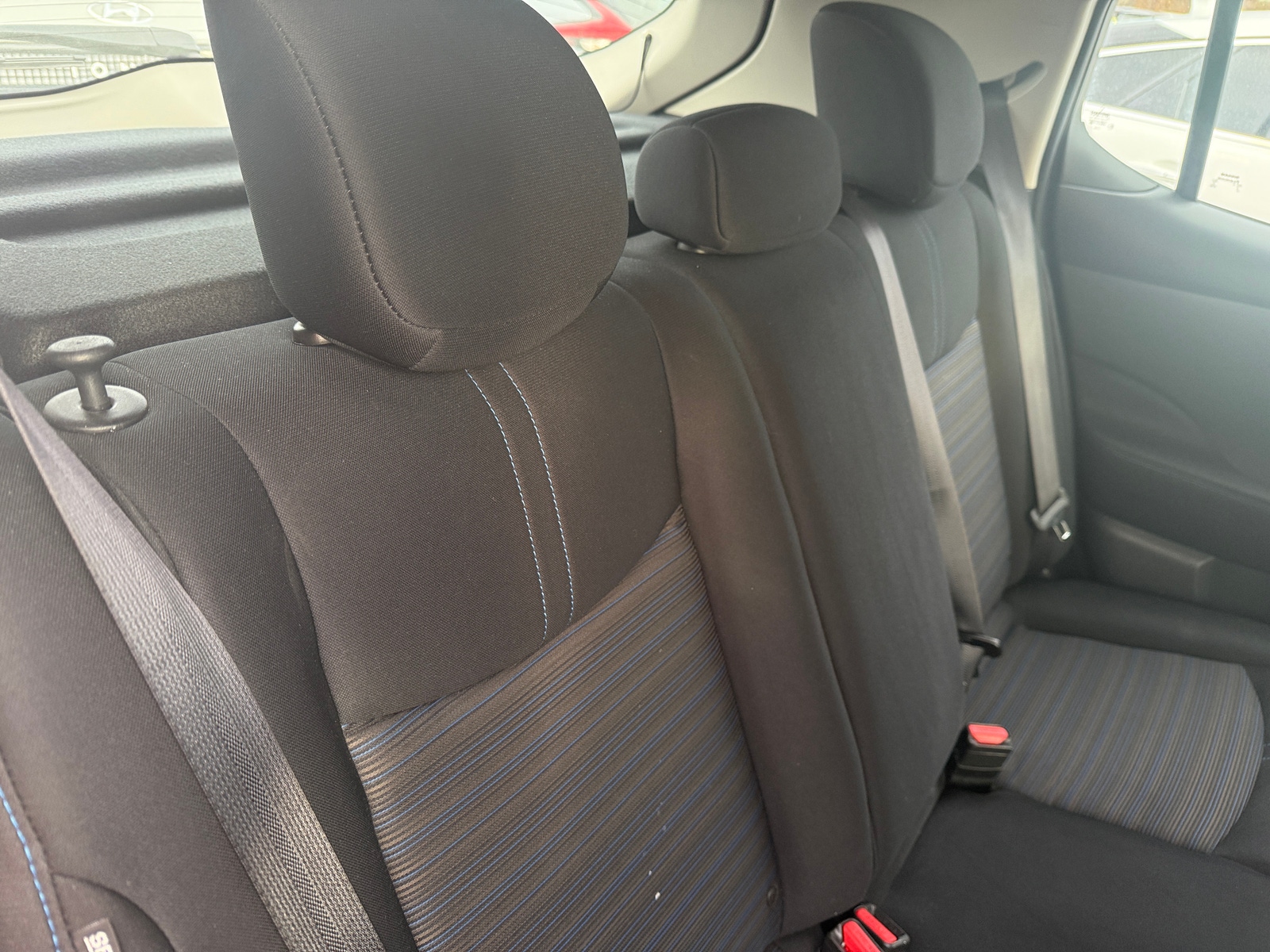 Thumbnail: 2020 Nissan Leaf - 6