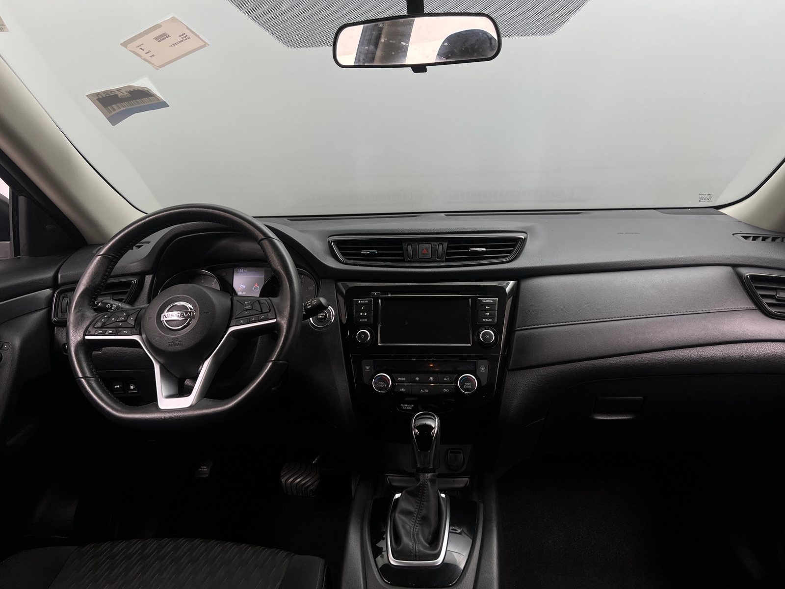 Thumbnail: 2018 Nissan Rogue - 3