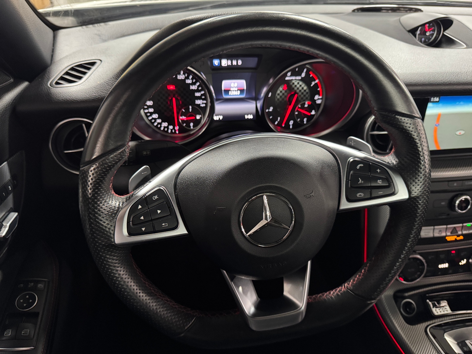 Thumbnail: 2017 Mercedes-Benz SLC - 4