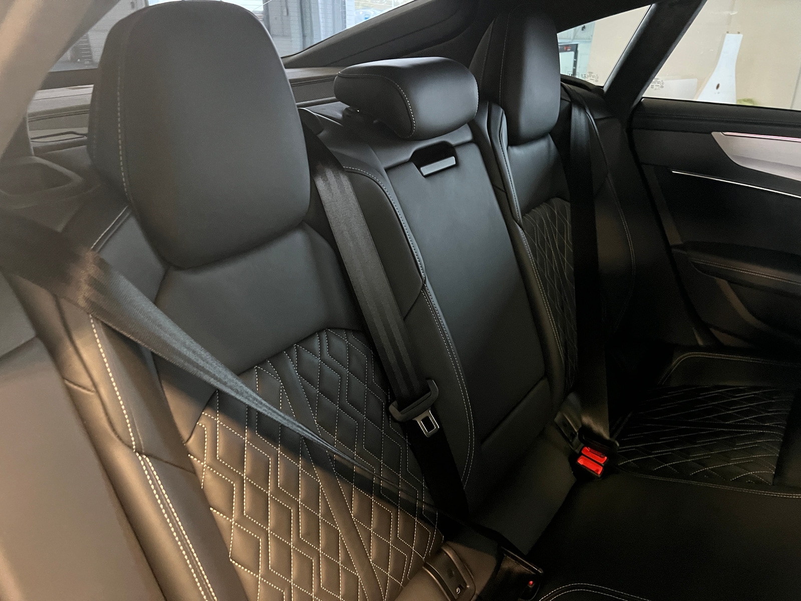 Thumbnail: 2020 Audi S7 - 5