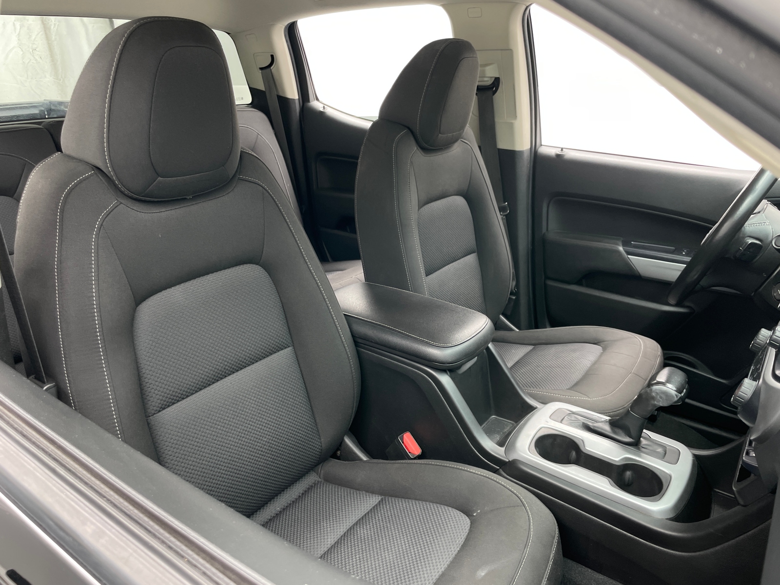 Thumbnail: 2021 Chevrolet Colorado - 2