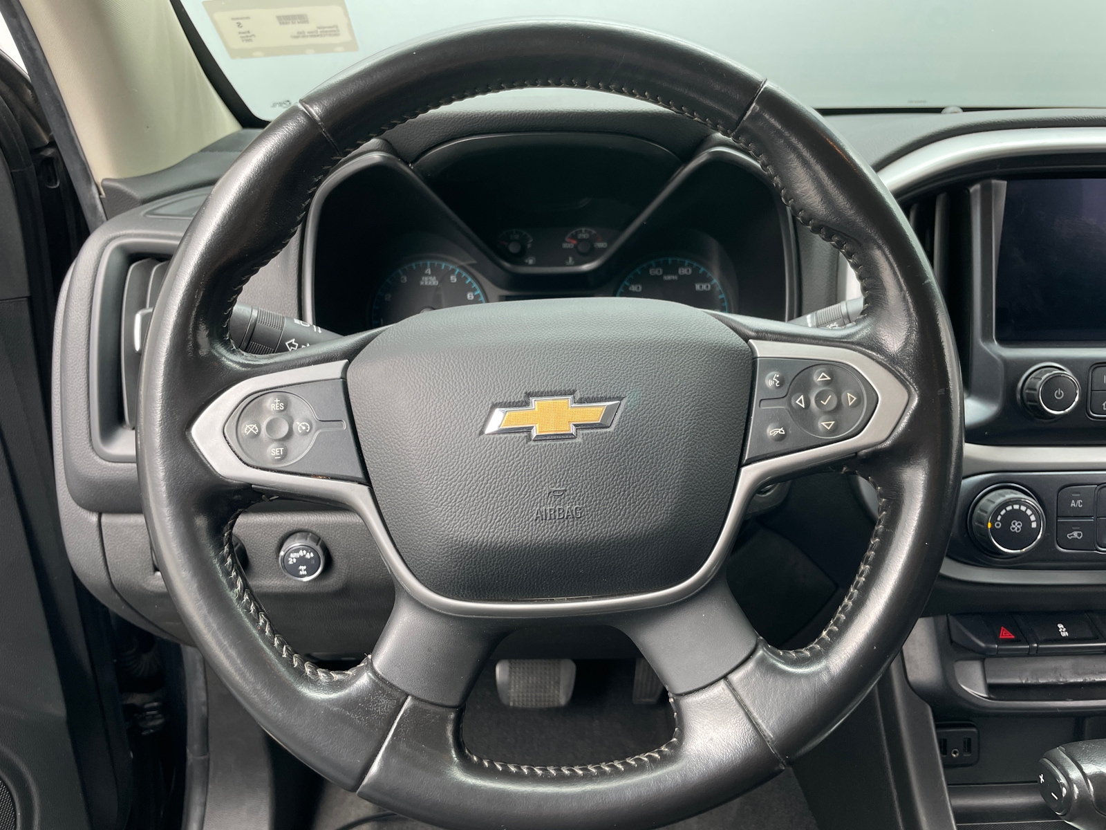 Thumbnail: 2021 Chevrolet Colorado - 5