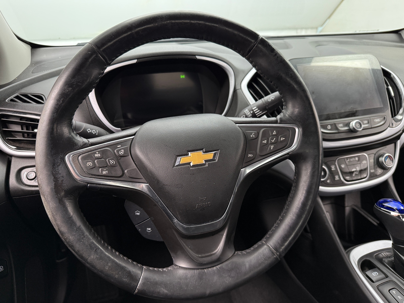 Thumbnail: 2017 Chevrolet Volt - 5