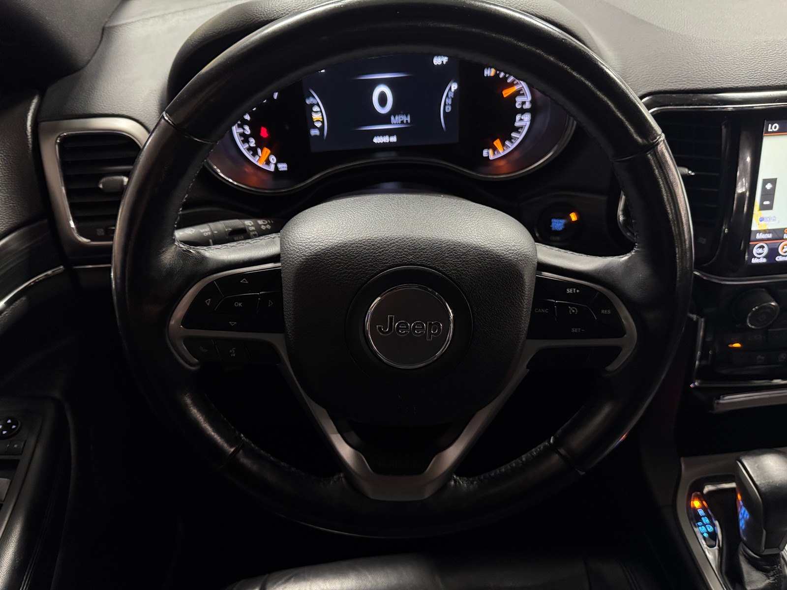 Thumbnail: 2020 Jeep Grand Cherokee - 4