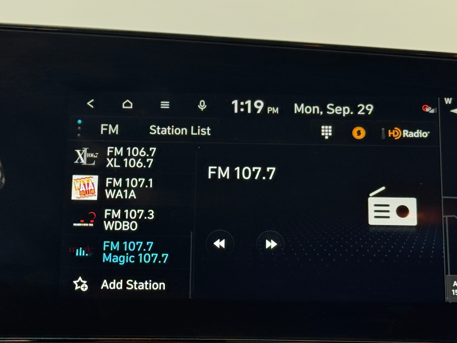 Thumbnail: 2024 Hyundai Elantra - 3