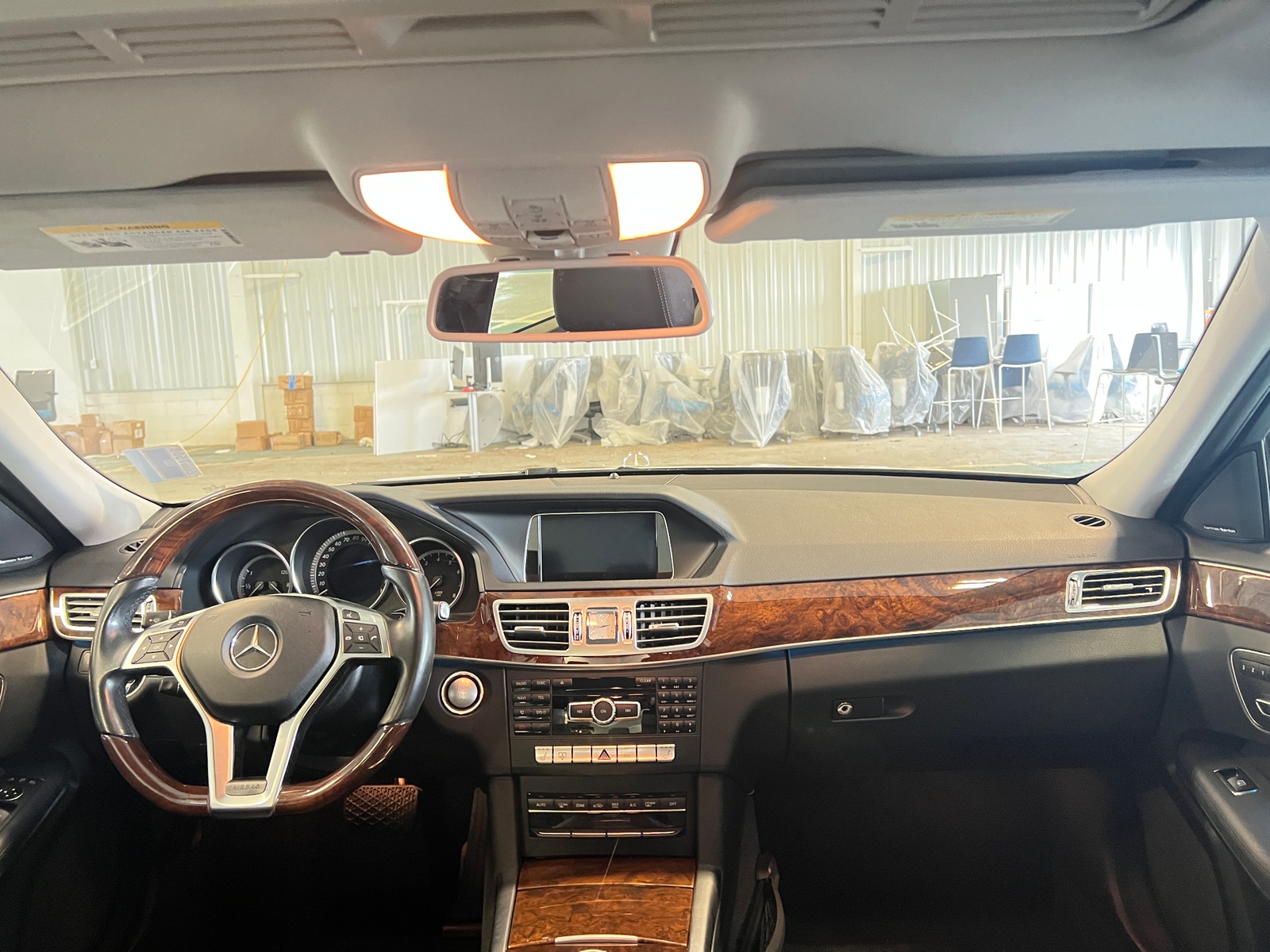 Thumbnail: 2015 Mercedes-Benz E-Class - 2
