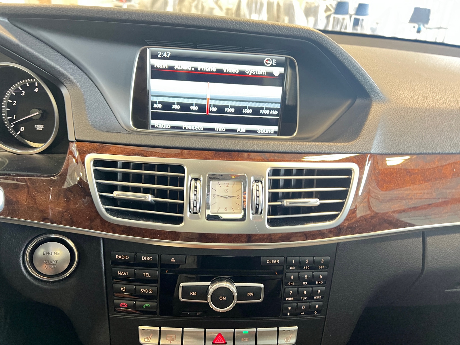 Thumbnail: 2015 Mercedes-Benz E-Class - 3