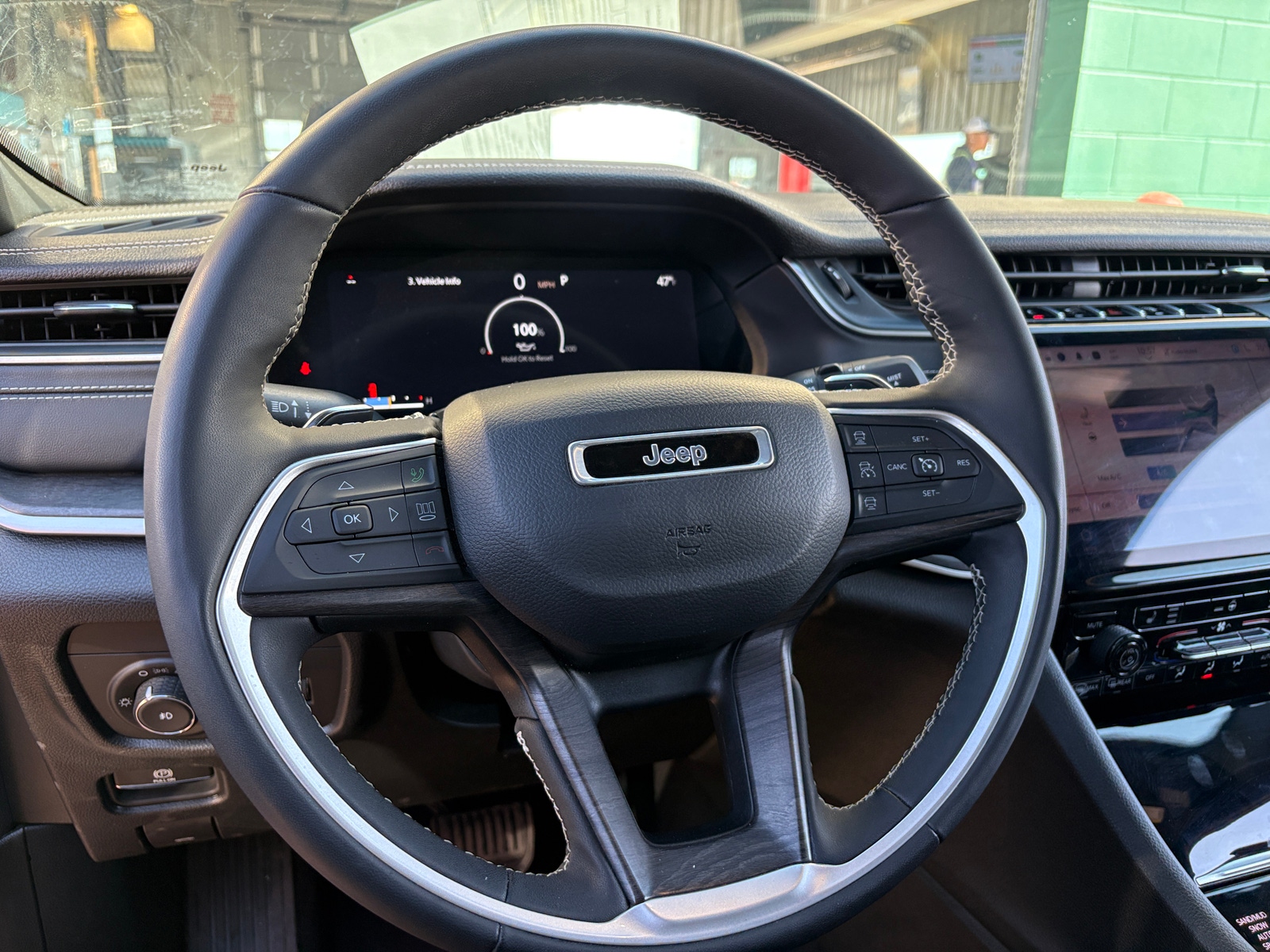 Thumbnail: 2024 Jeep Grand Cherokee - 4
