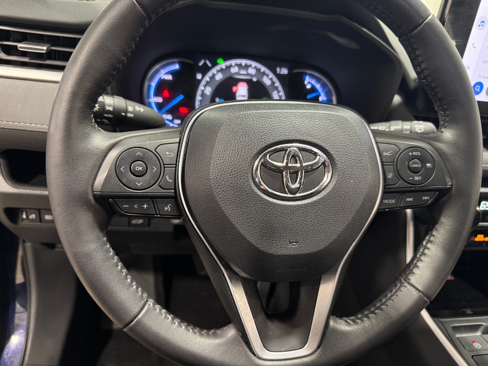 Thumbnail: 2023 Toyota RAV4 - 4