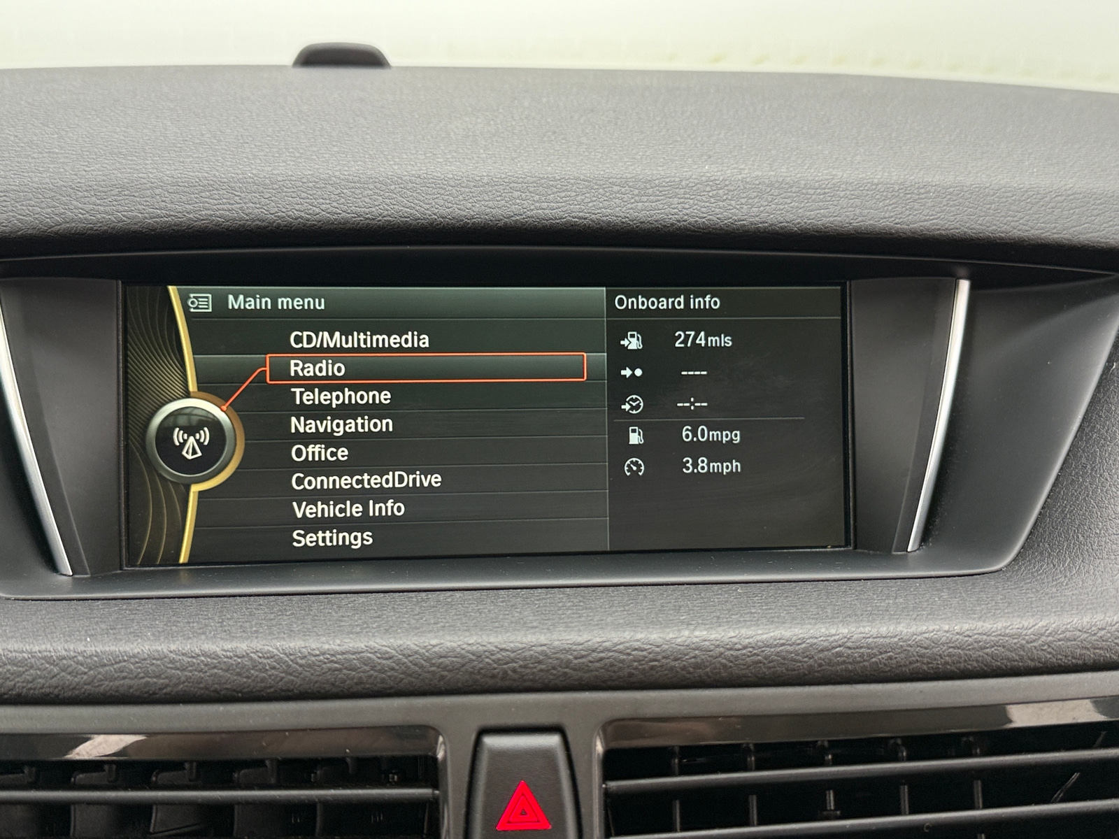 Thumbnail: 2014 BMW X1 - 3