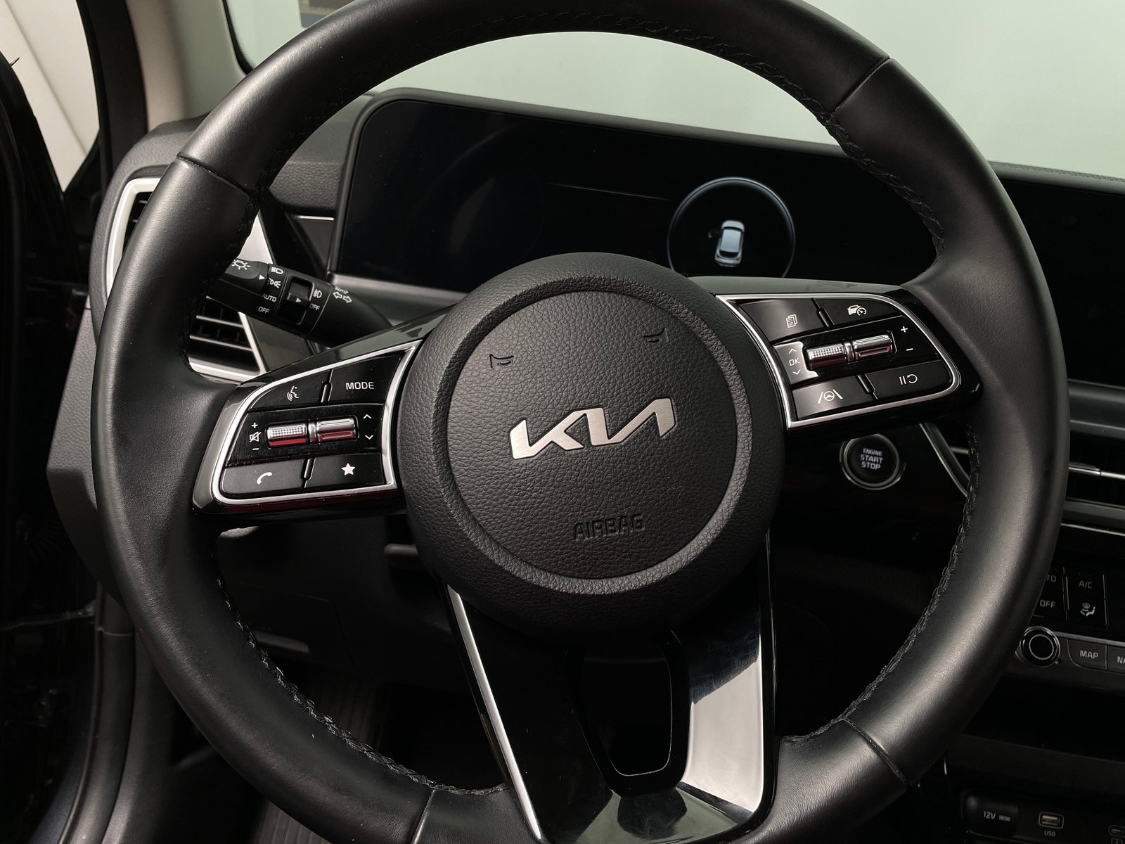 Thumbnail: 2024 Kia Seltos - 4