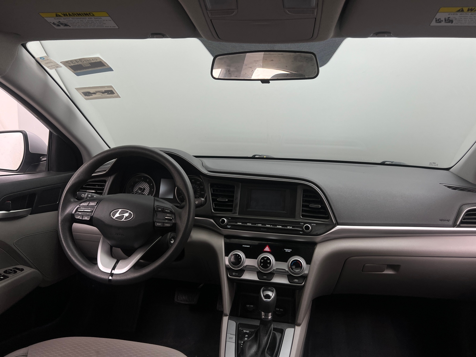 Thumbnail: 2019 Hyundai Elantra - 3