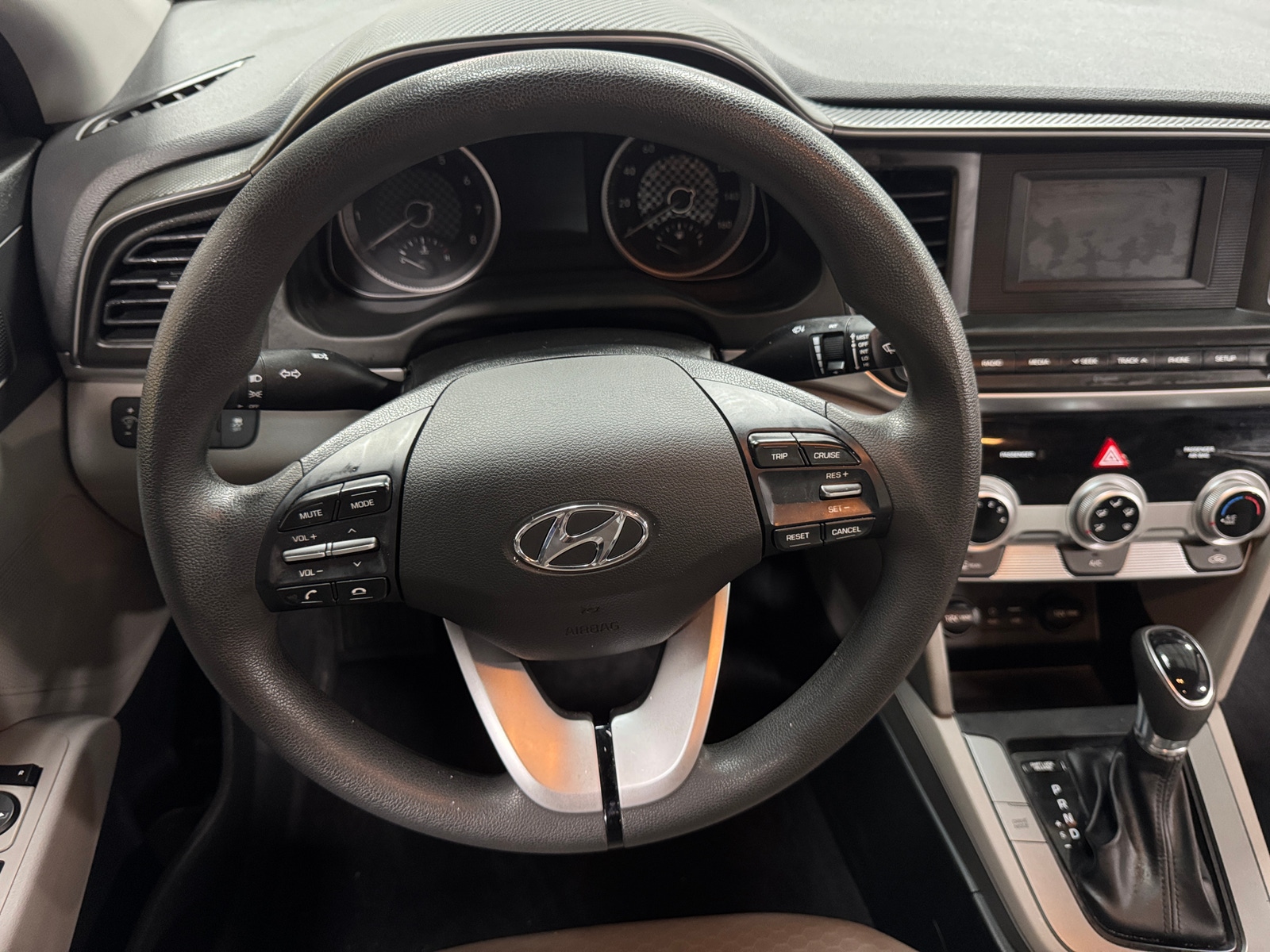 Thumbnail: 2019 Hyundai Elantra - 5