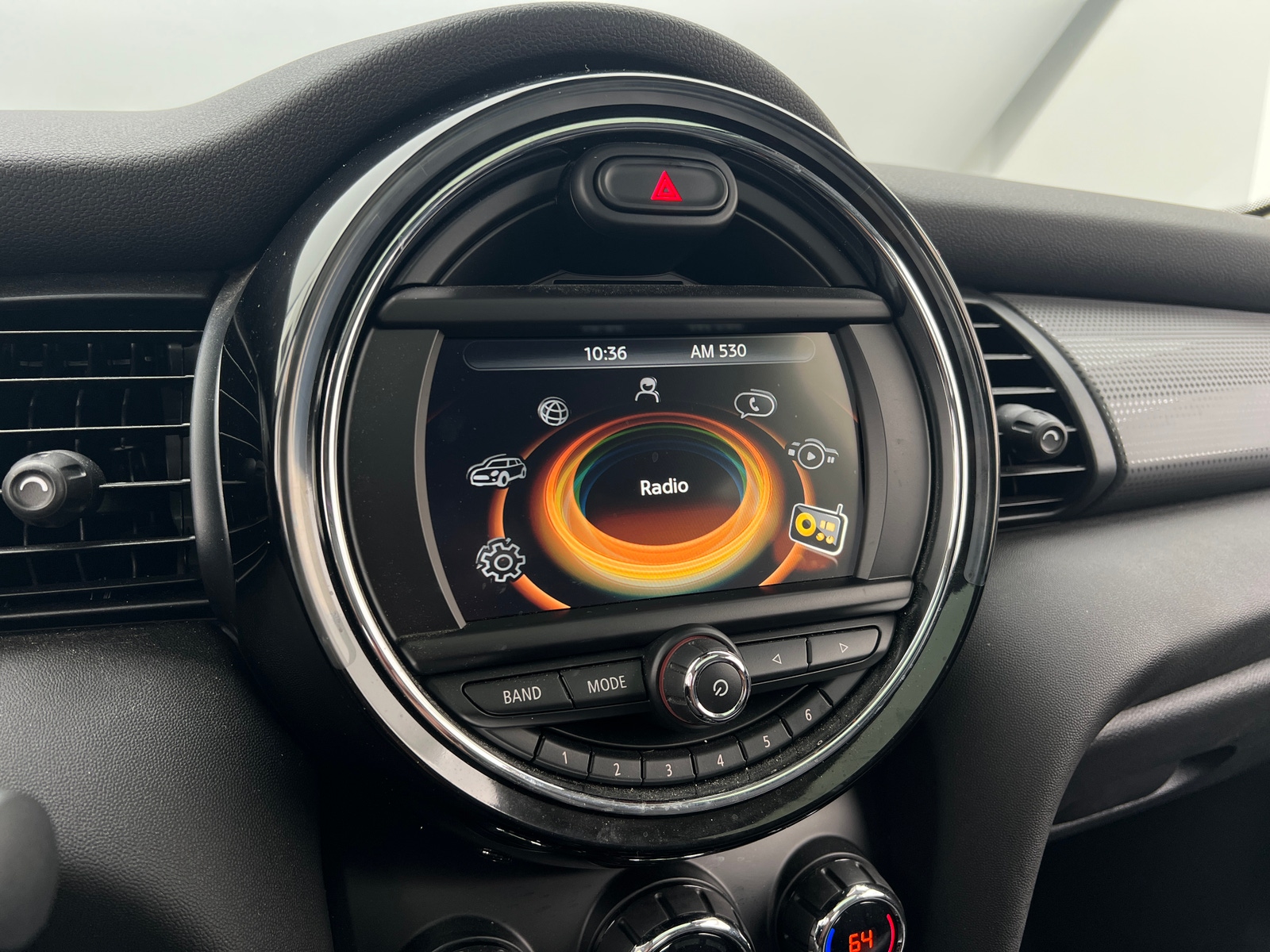 Thumbnail: 2018 MINI Cooper Hardtop - 3