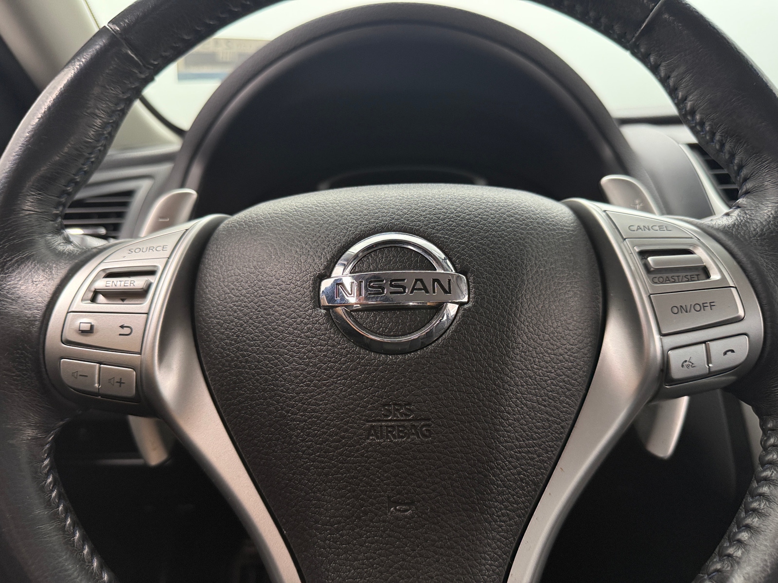 Thumbnail: 2016 Nissan Altima - 5