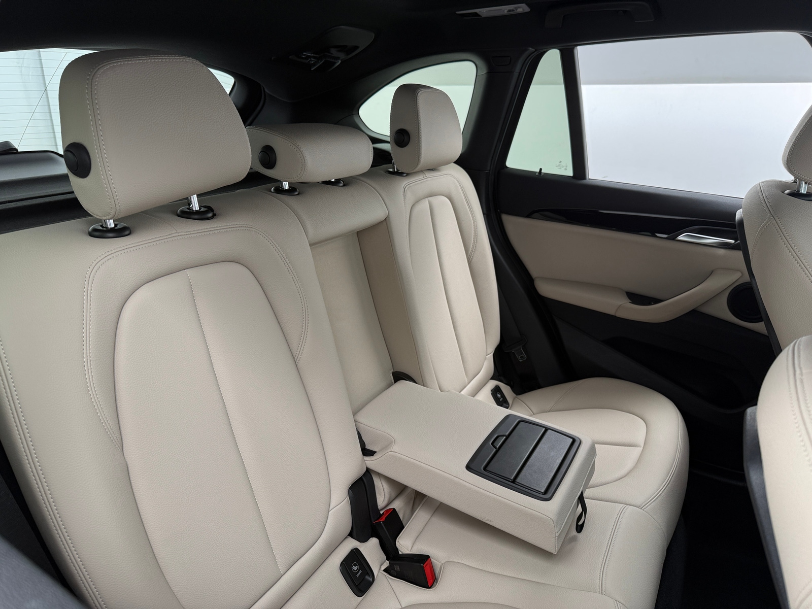 Thumbnail: 2019 BMW X1 - 5