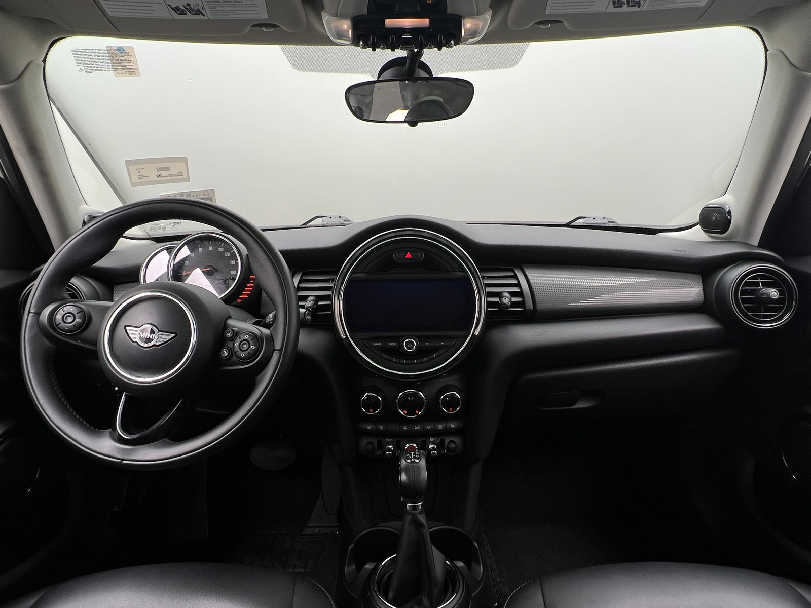Thumbnail: 2015 MINI Cooper Hardtop - 2