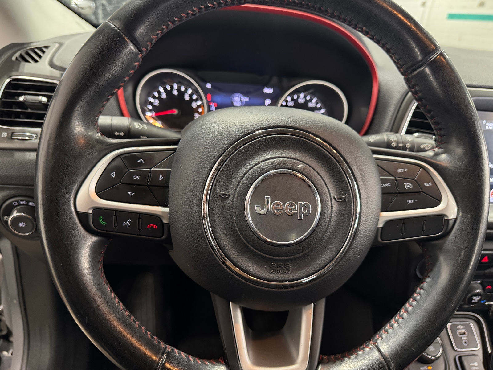 Thumbnail: 2020 Jeep Compass - 5