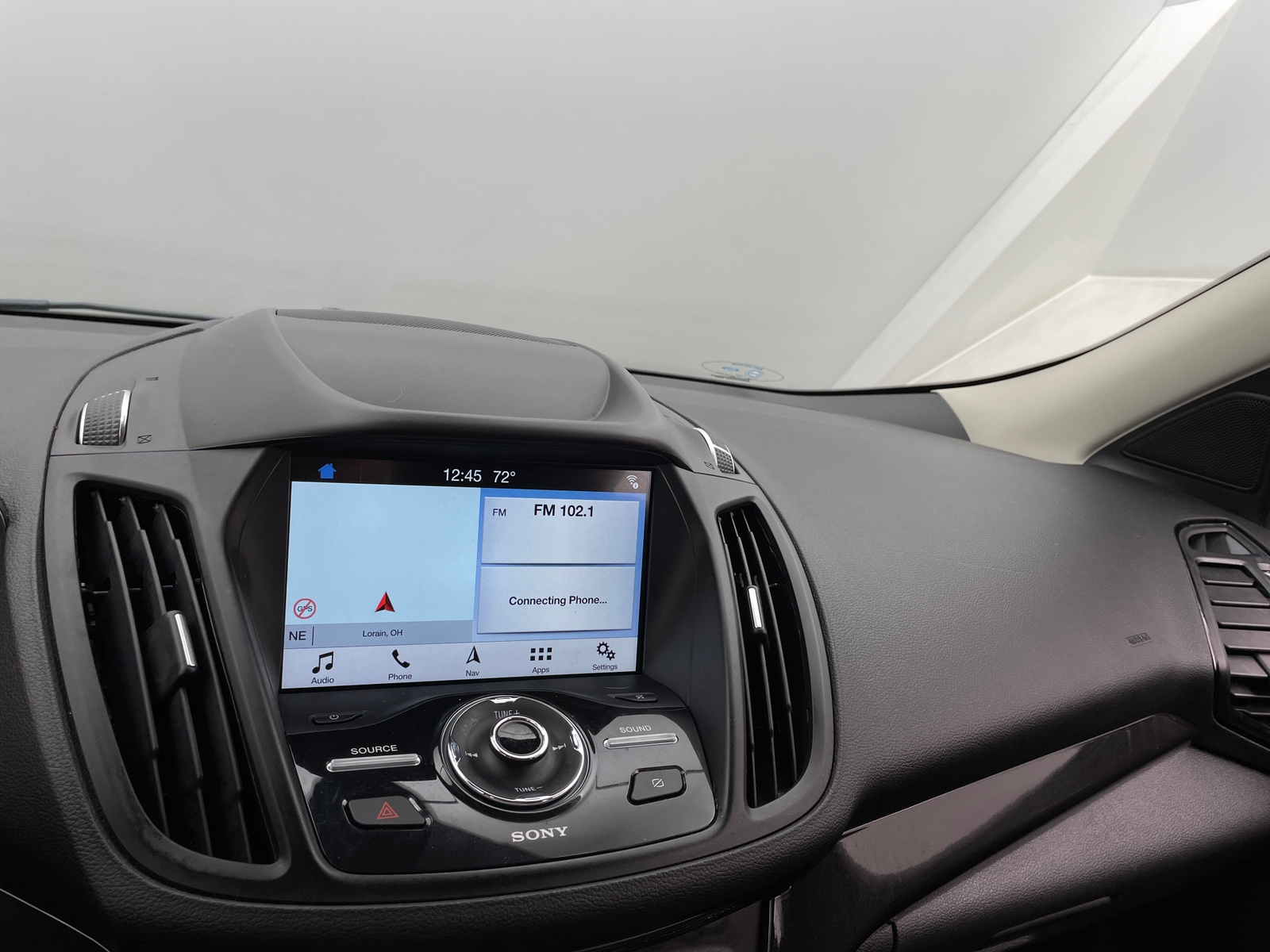 Thumbnail: 2019 Ford Escape - 3