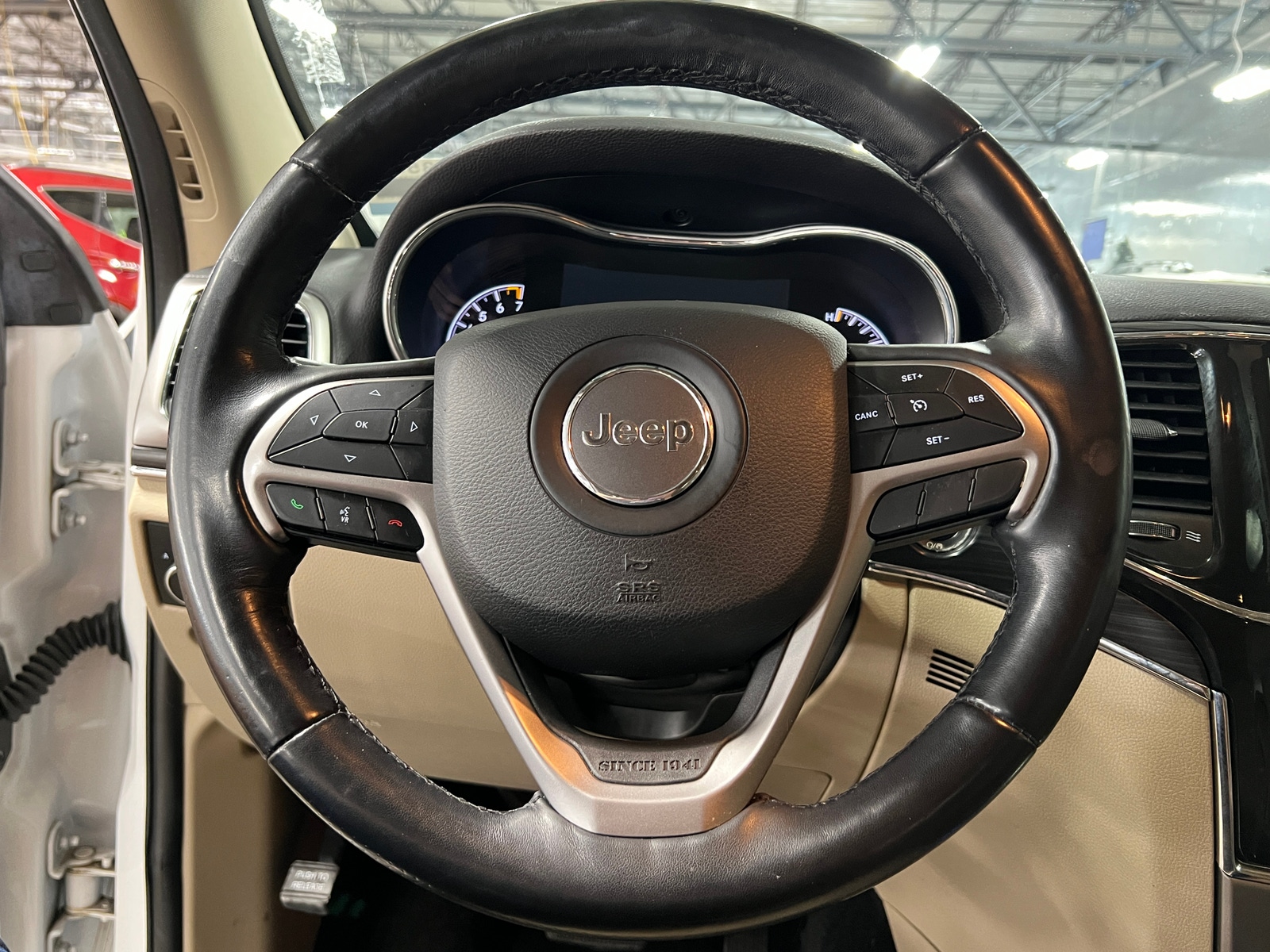 Thumbnail: 2021 Jeep Grand Cherokee - 4