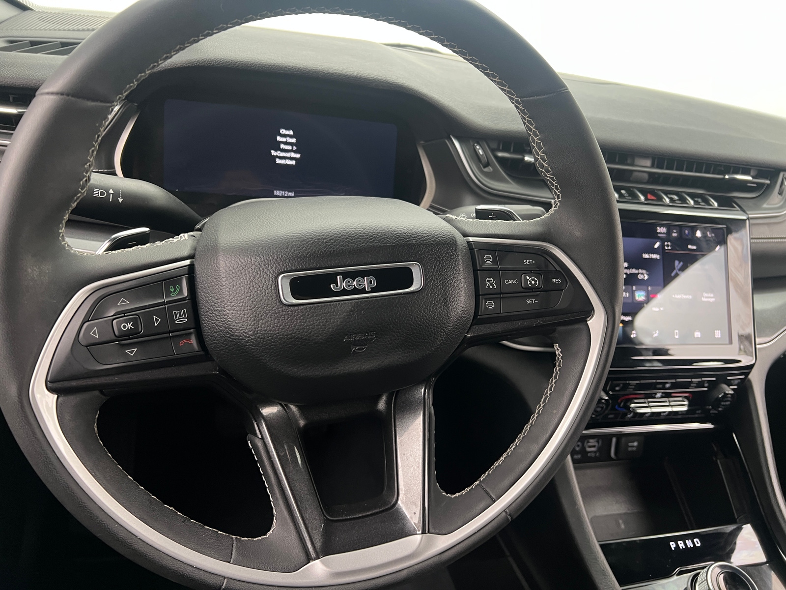 Thumbnail: 2023 Jeep Grand Cherokee - 5