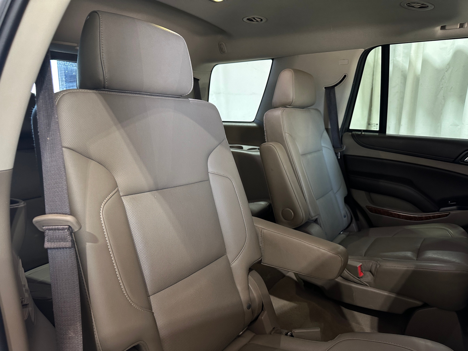 Thumbnail: 2018 Chevrolet Tahoe - 5