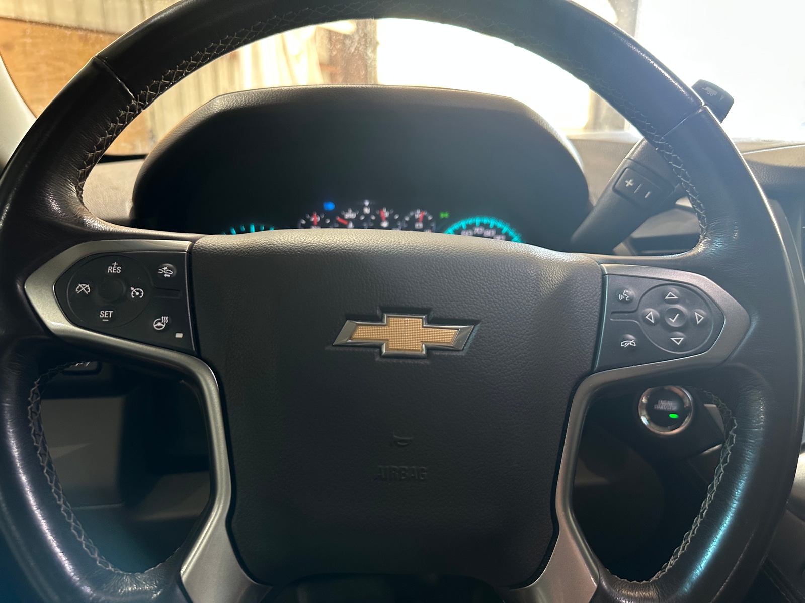 Thumbnail: 2018 Chevrolet Tahoe - 4