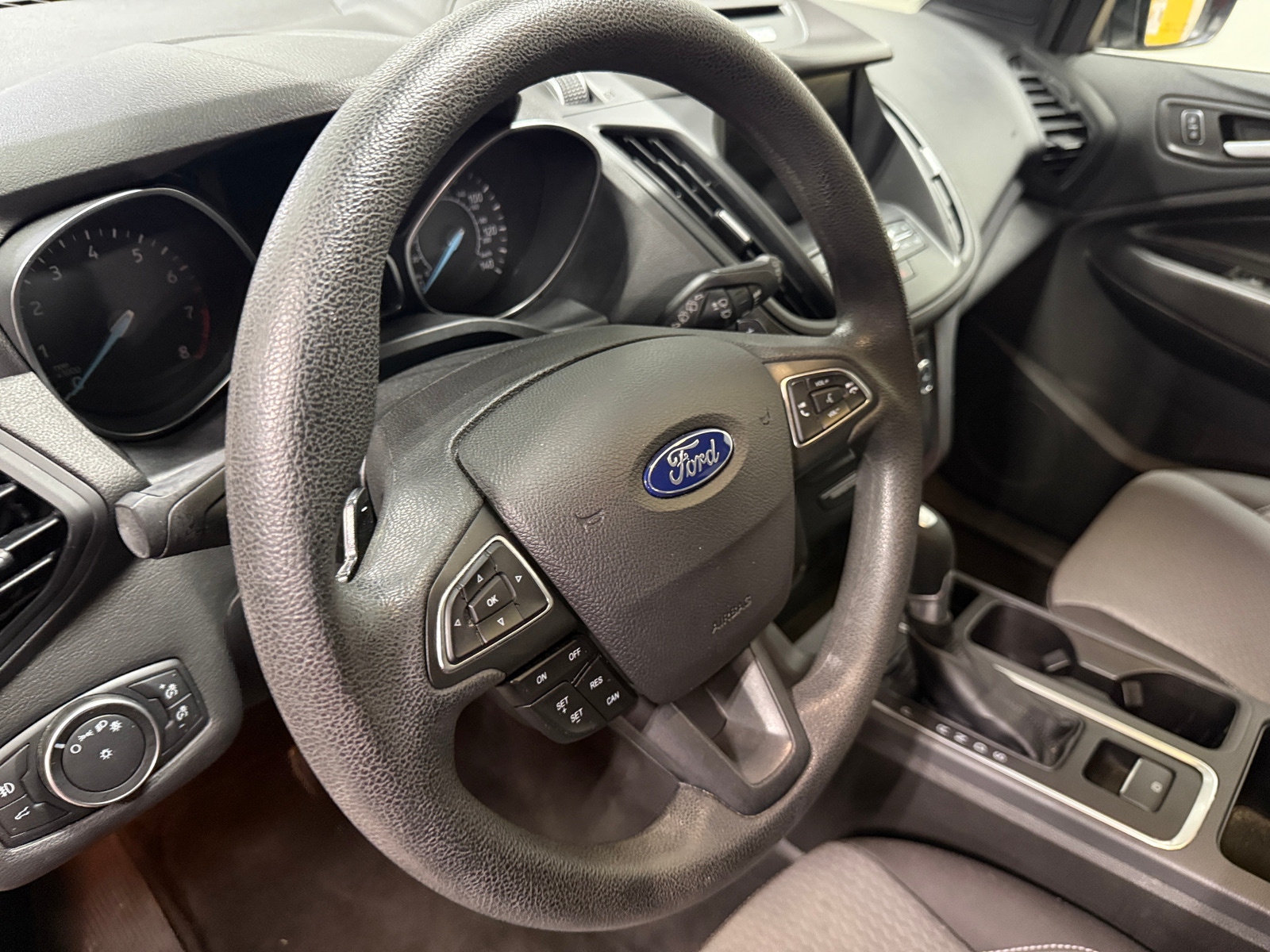Thumbnail: 2017 Ford Escape - 5