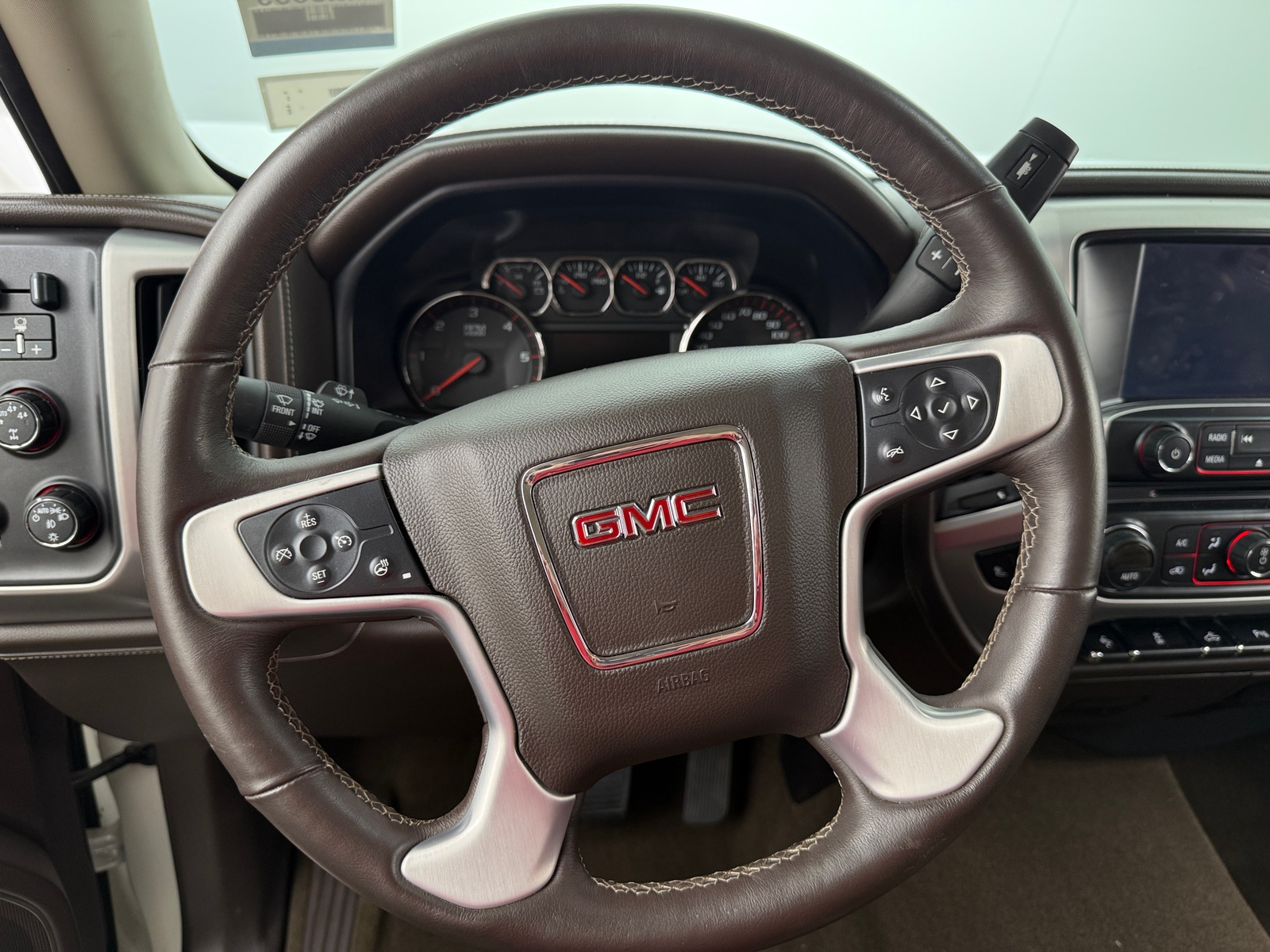 Thumbnail: 2015 GMC Sierra 1500 - 4