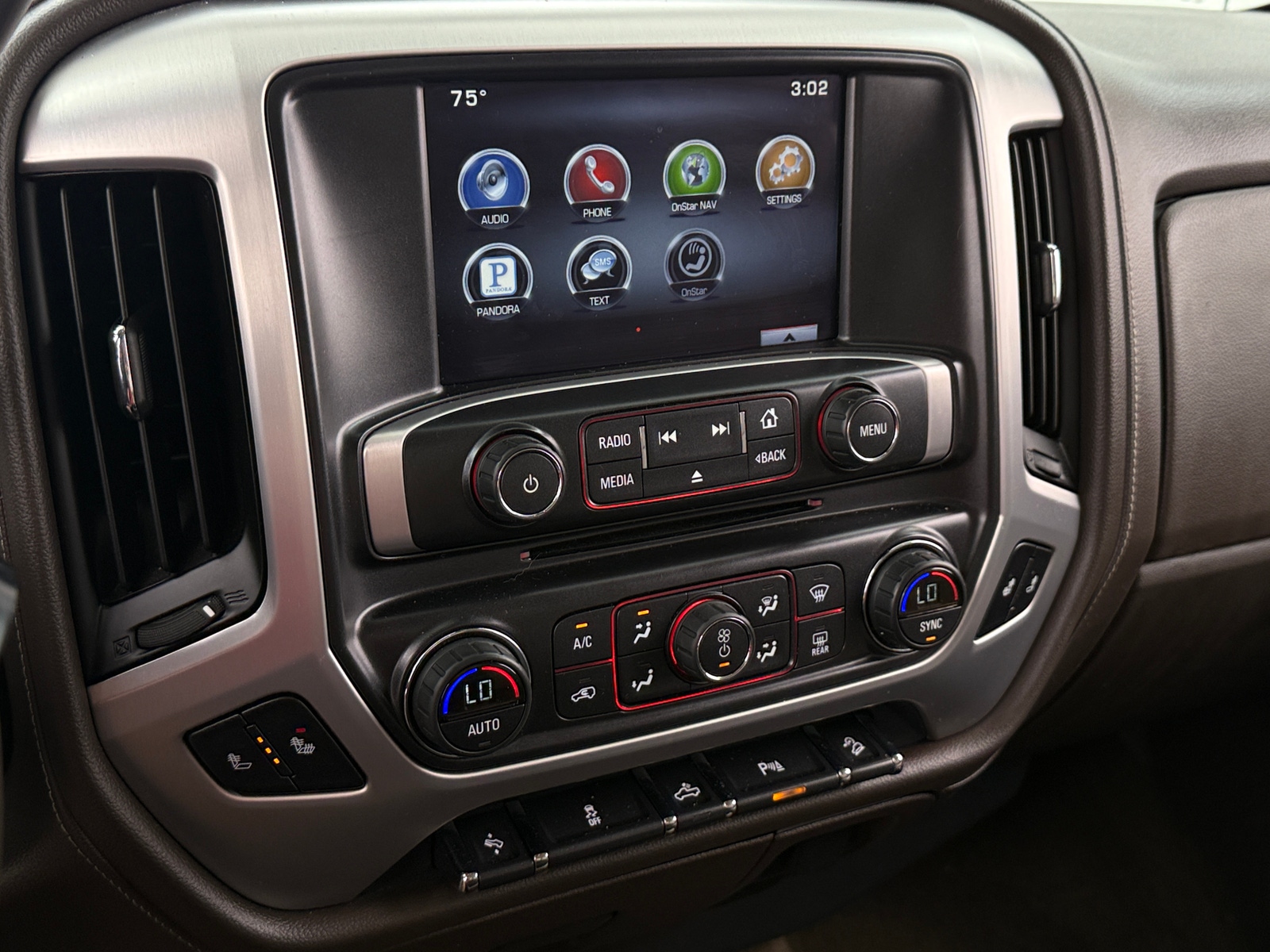 Thumbnail: 2015 GMC Sierra 1500 - 3
