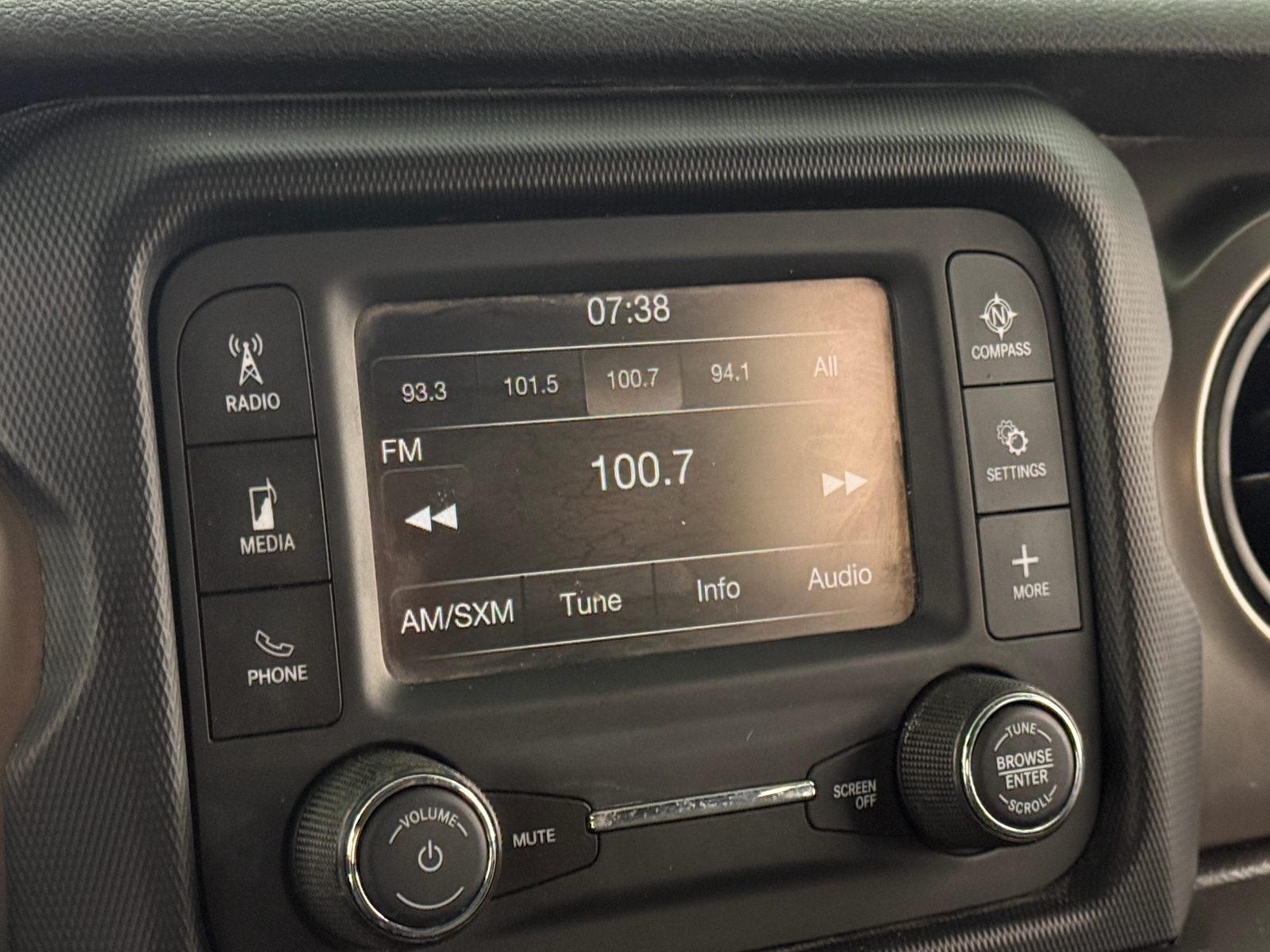 Thumbnail: 2020 Jeep Wrangler - 4