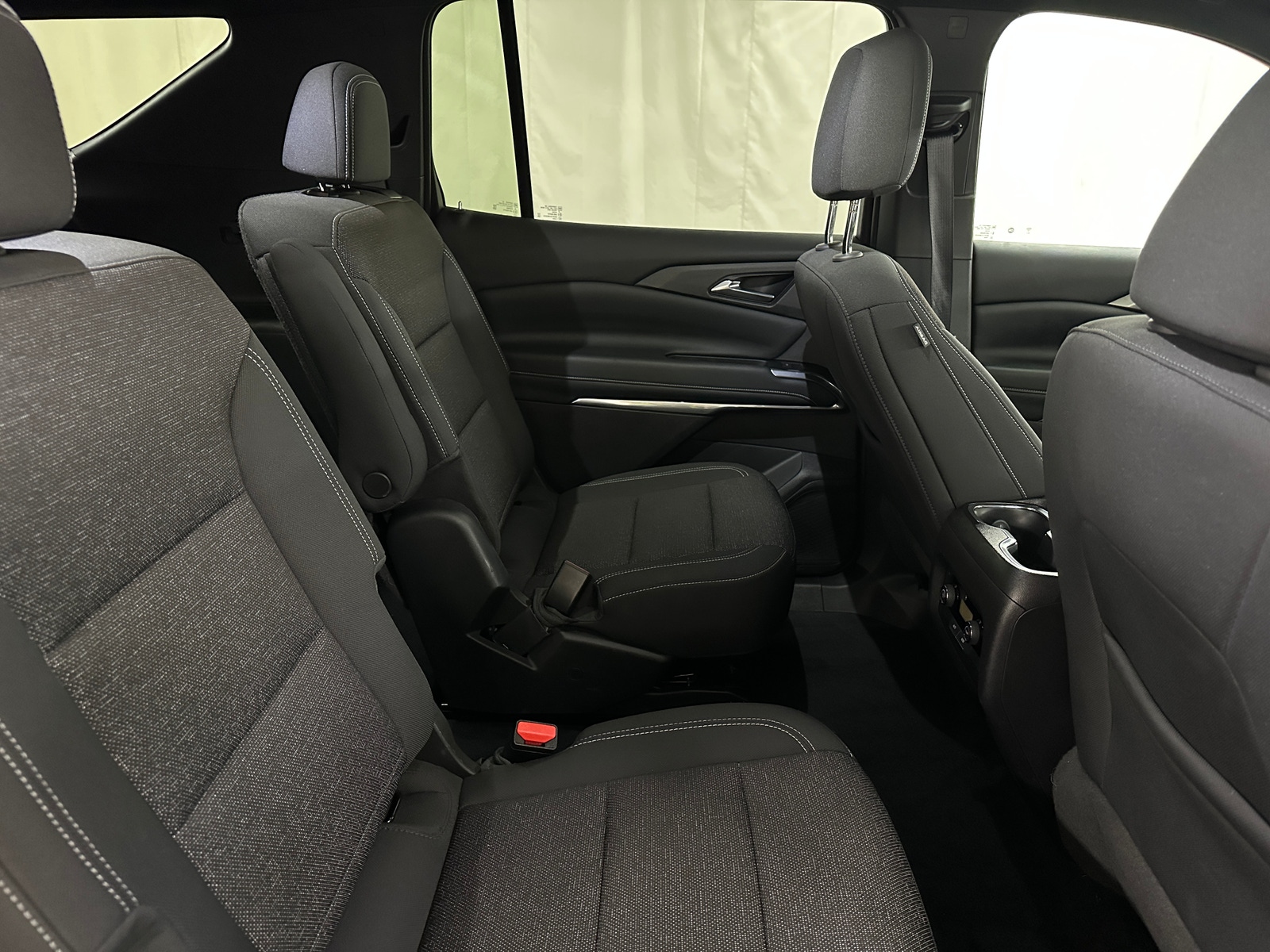 Thumbnail: 2025 Chevrolet Traverse - 6