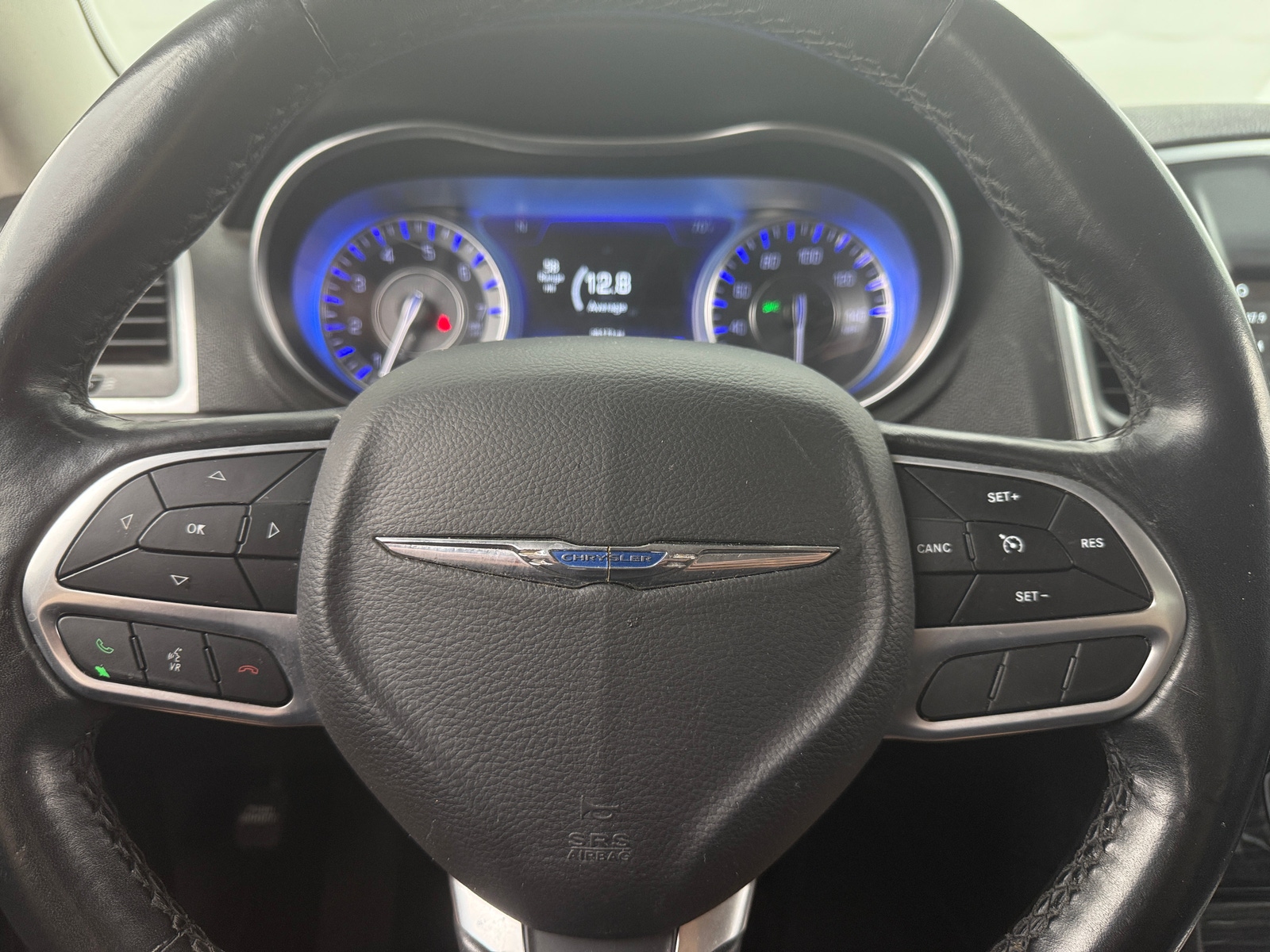 Thumbnail: 2019 Chrysler 300 - 4