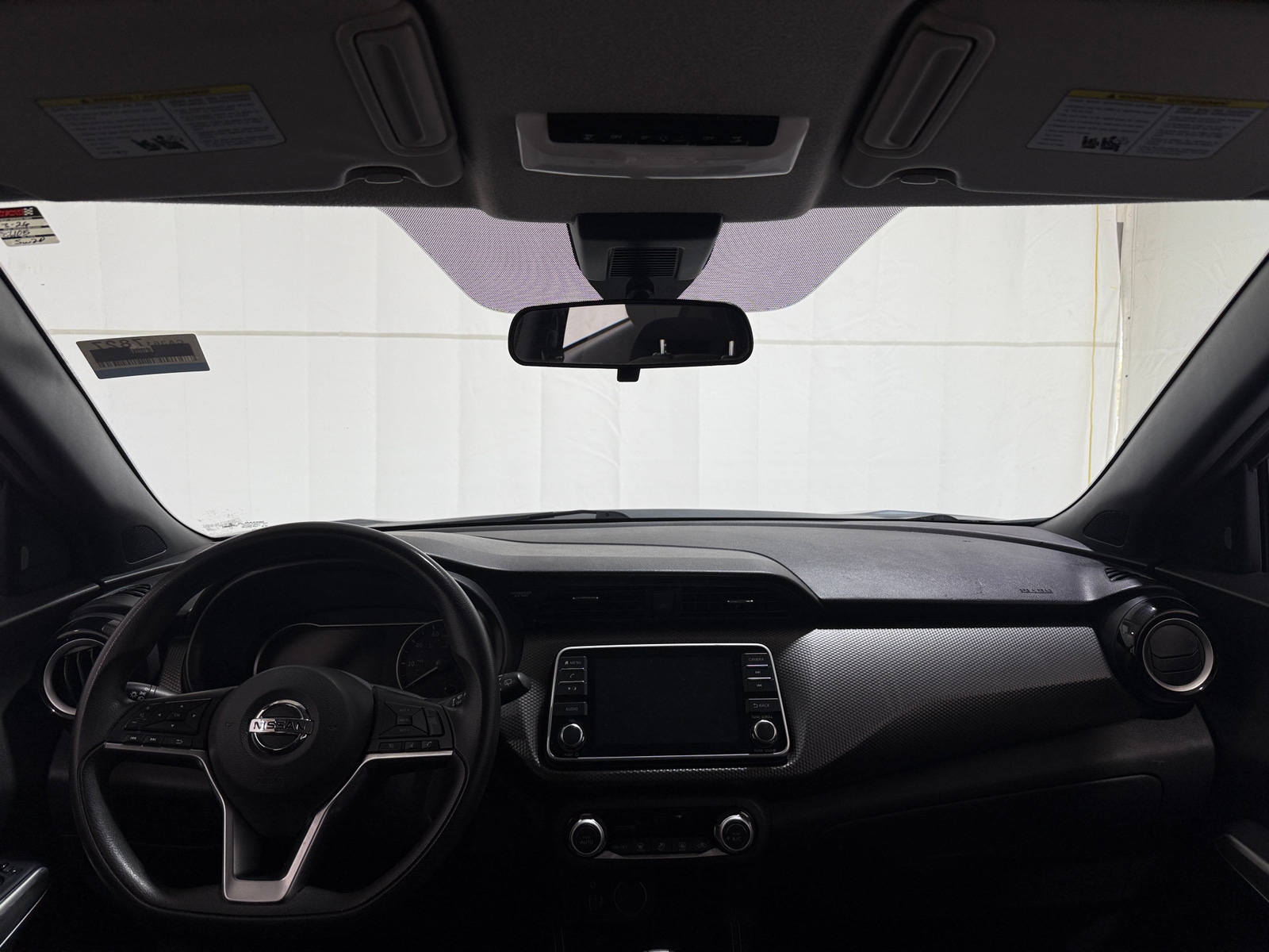 Thumbnail: 2020 Nissan Kicks - 3