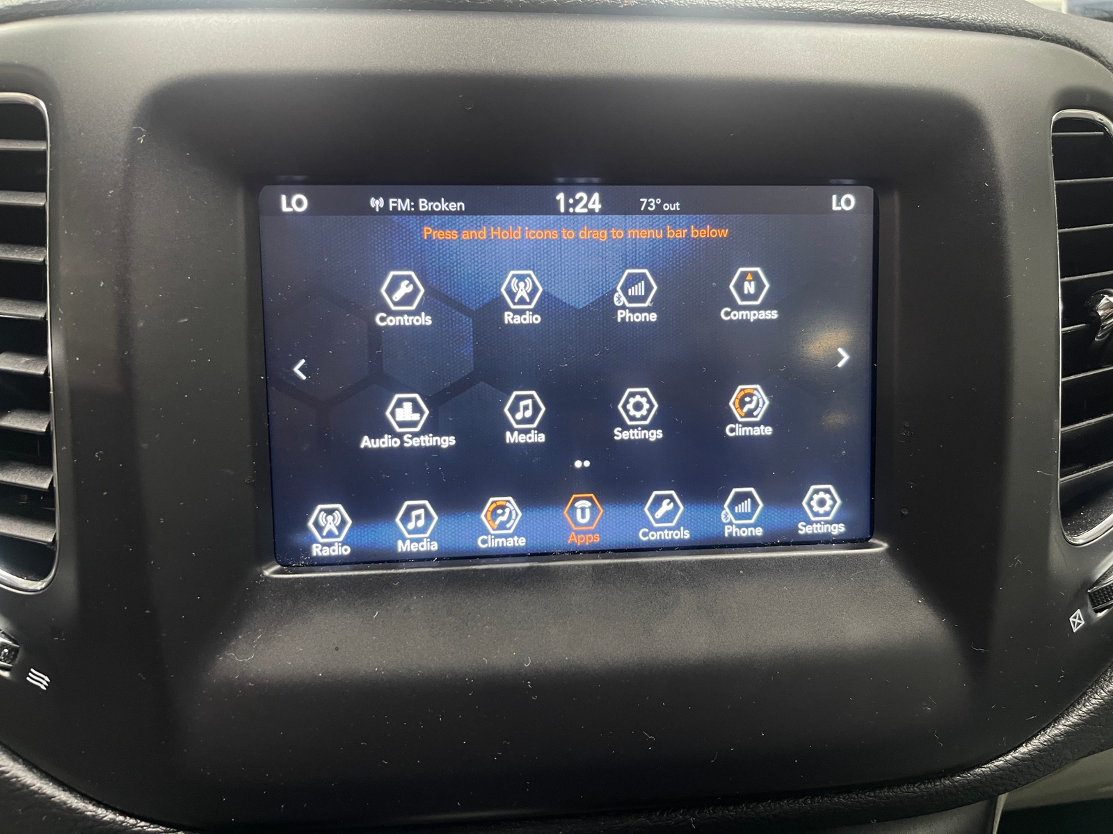 Thumbnail: 2018 Jeep Compass - 3