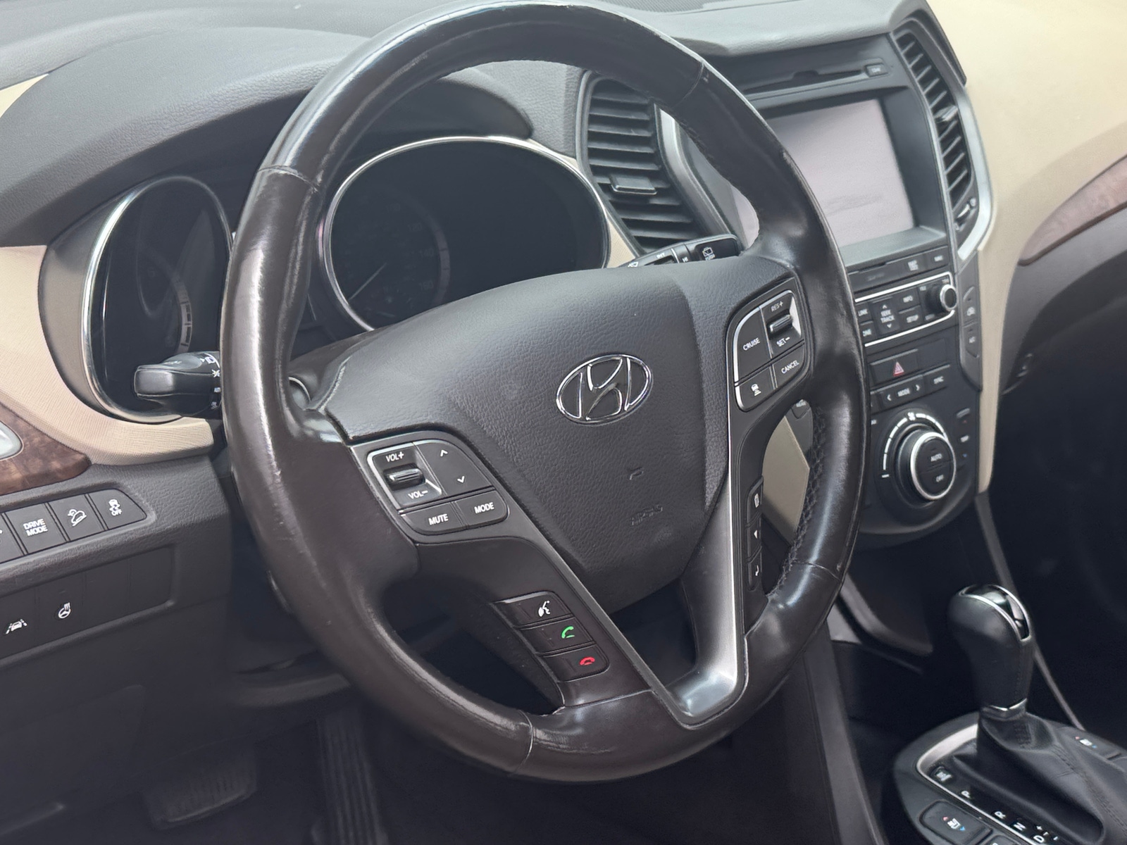 Thumbnail: 2018 Hyundai Santa Fe - 4