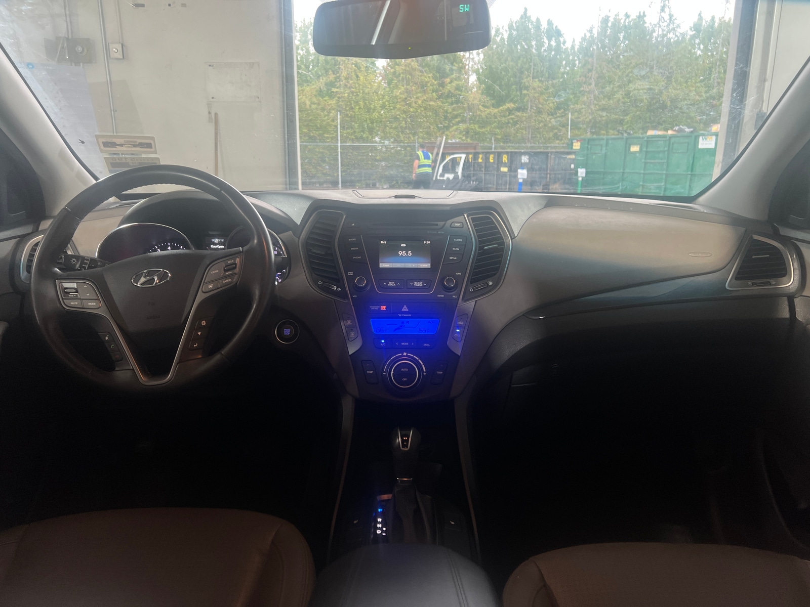 Thumbnail: 2016 Hyundai Santa Fe - 2