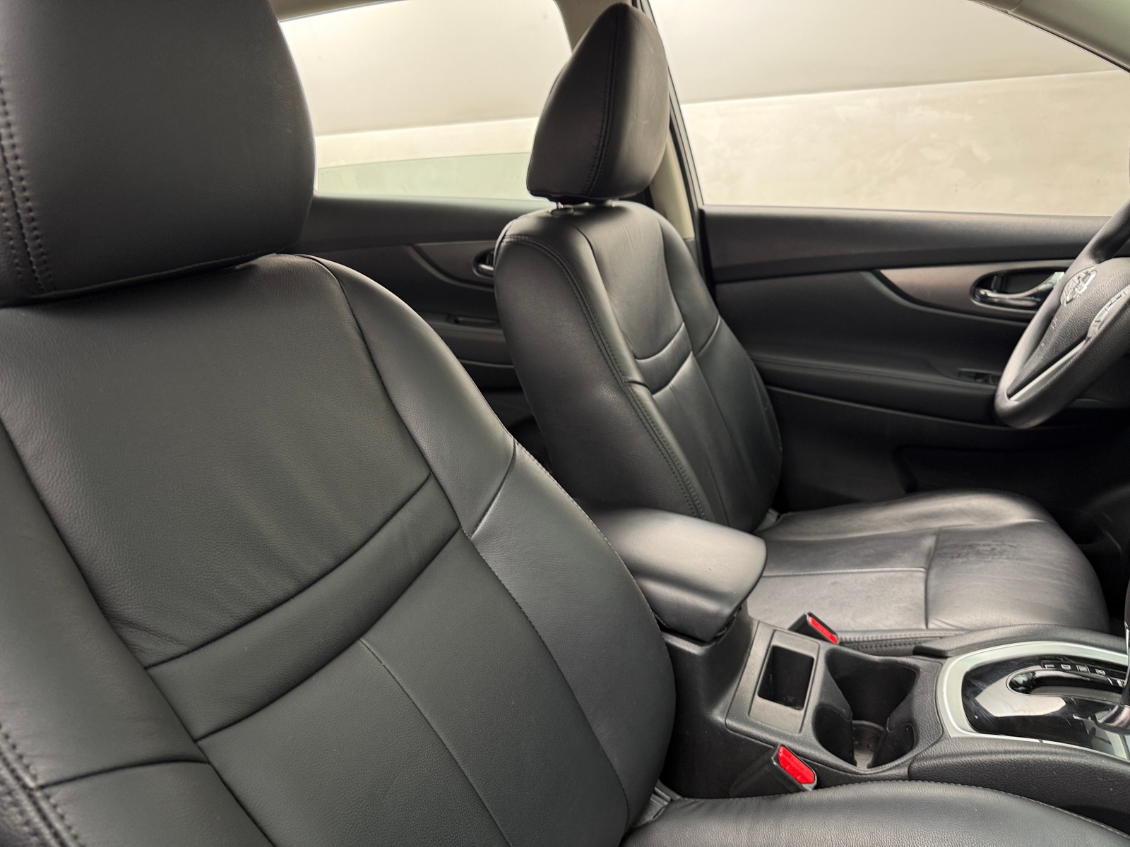 Thumbnail: 2016 Nissan Rogue - 2