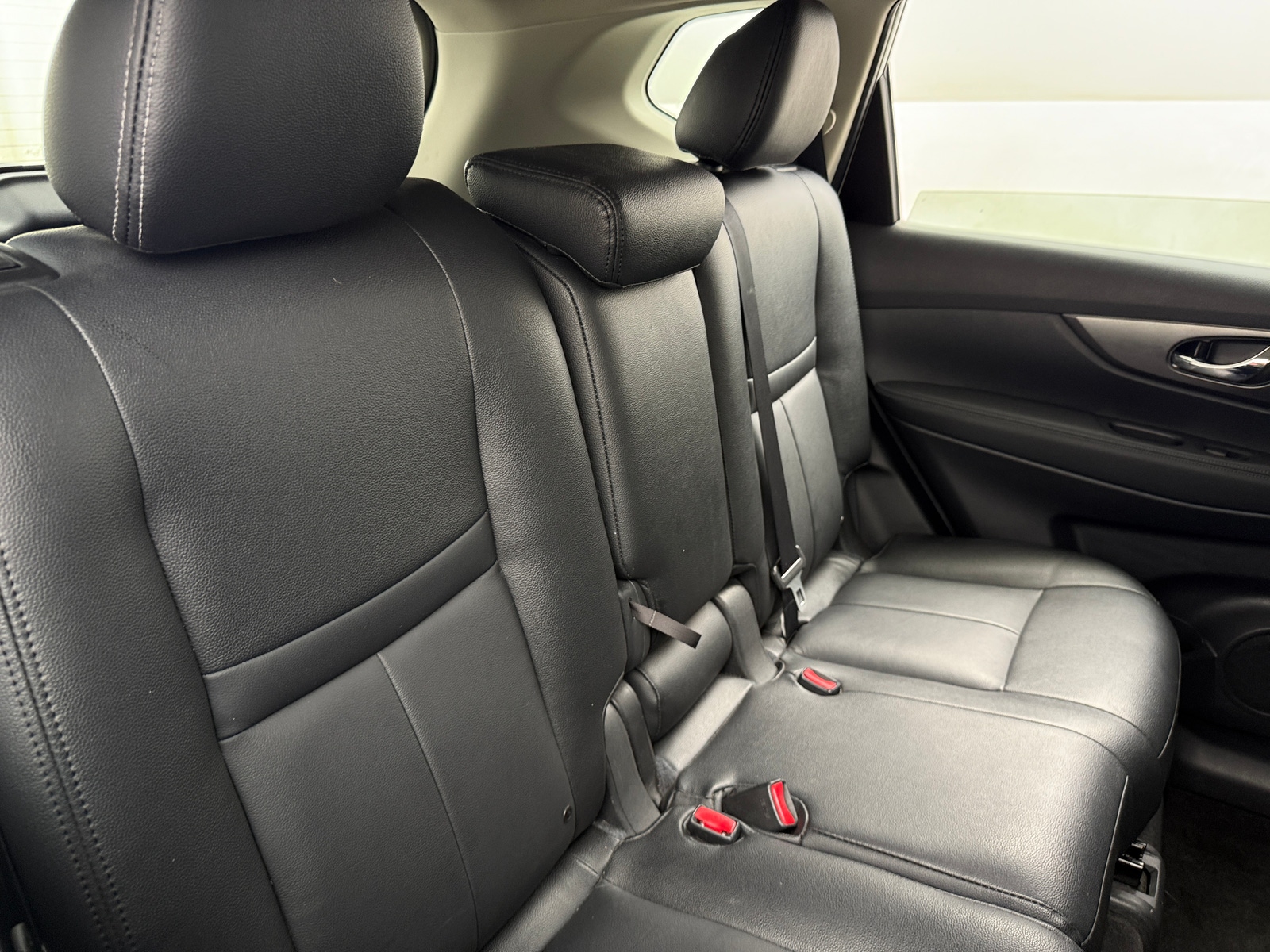 Thumbnail: 2016 Nissan Rogue - 6