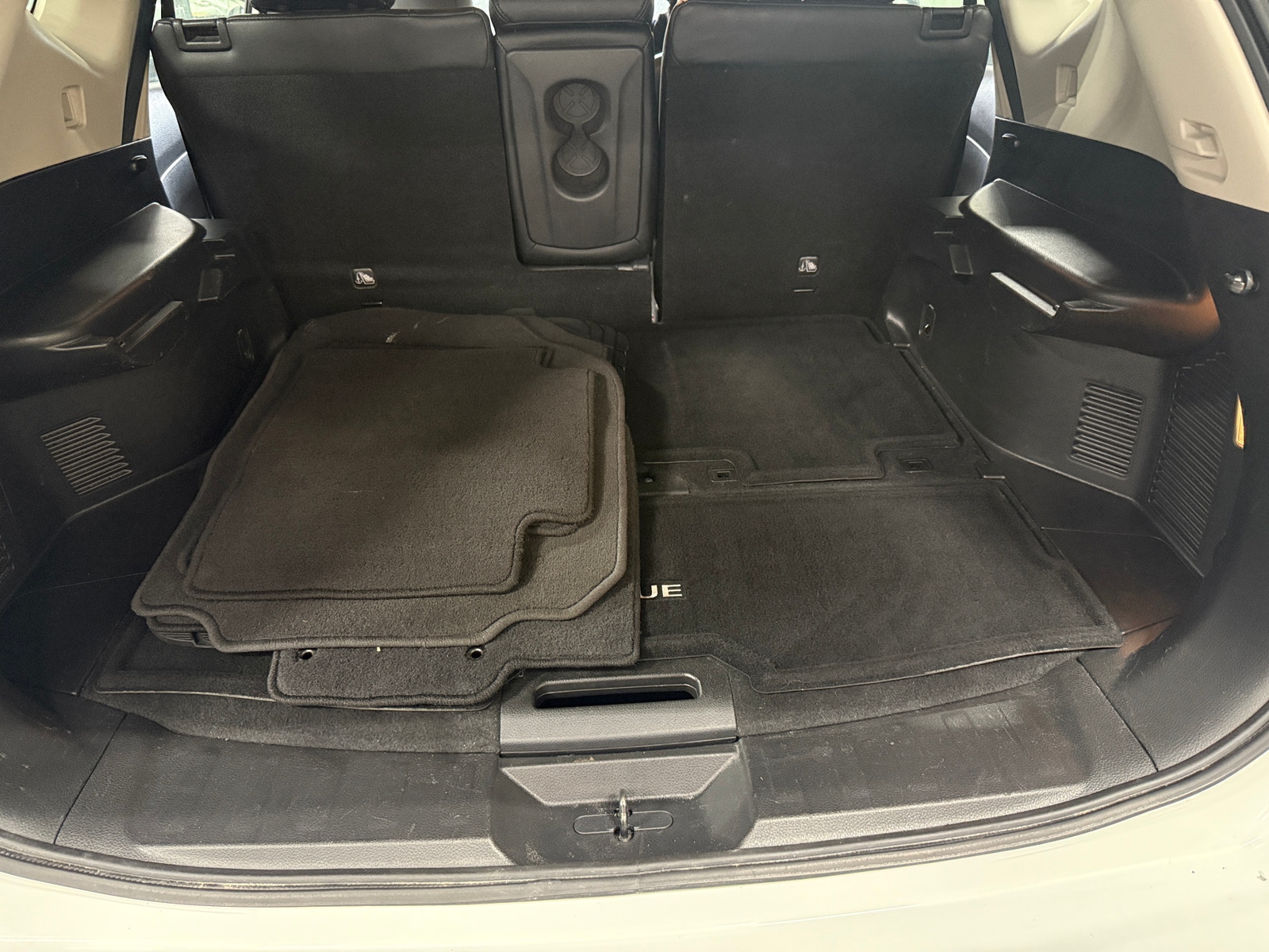 Thumbnail: 2016 Nissan Rogue - 7