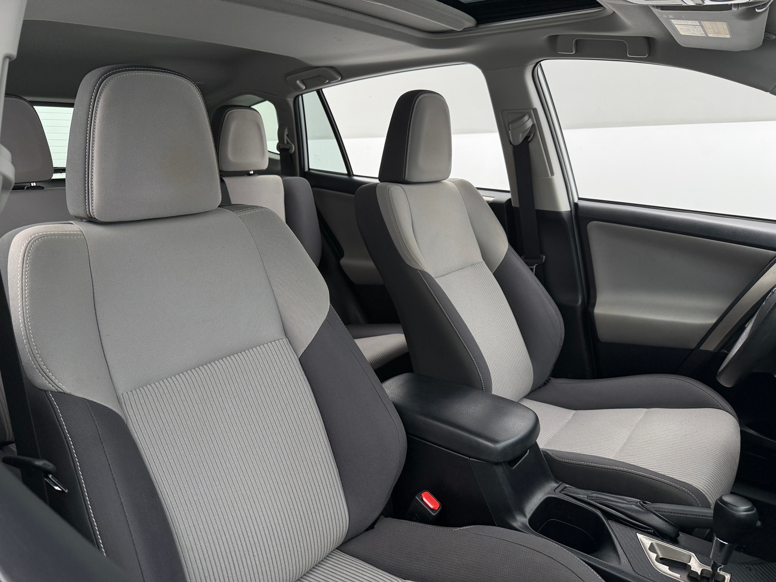 Thumbnail: 2014 Toyota RAV4 - 2