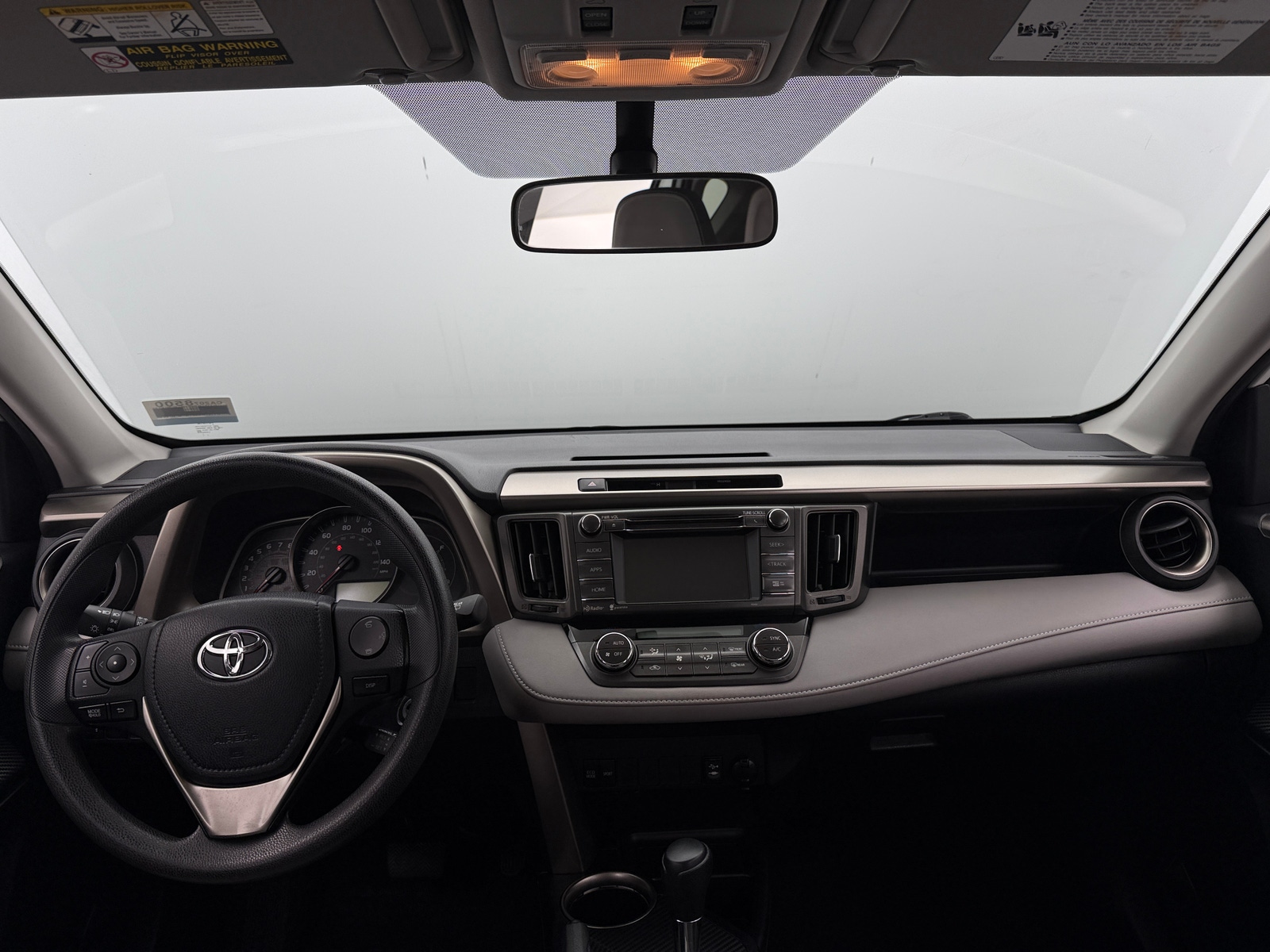 Thumbnail: 2014 Toyota RAV4 - 3