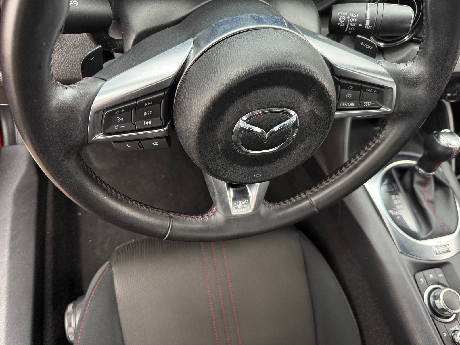 Thumbnail: 2018 Mazda MX-5 Miata - 5