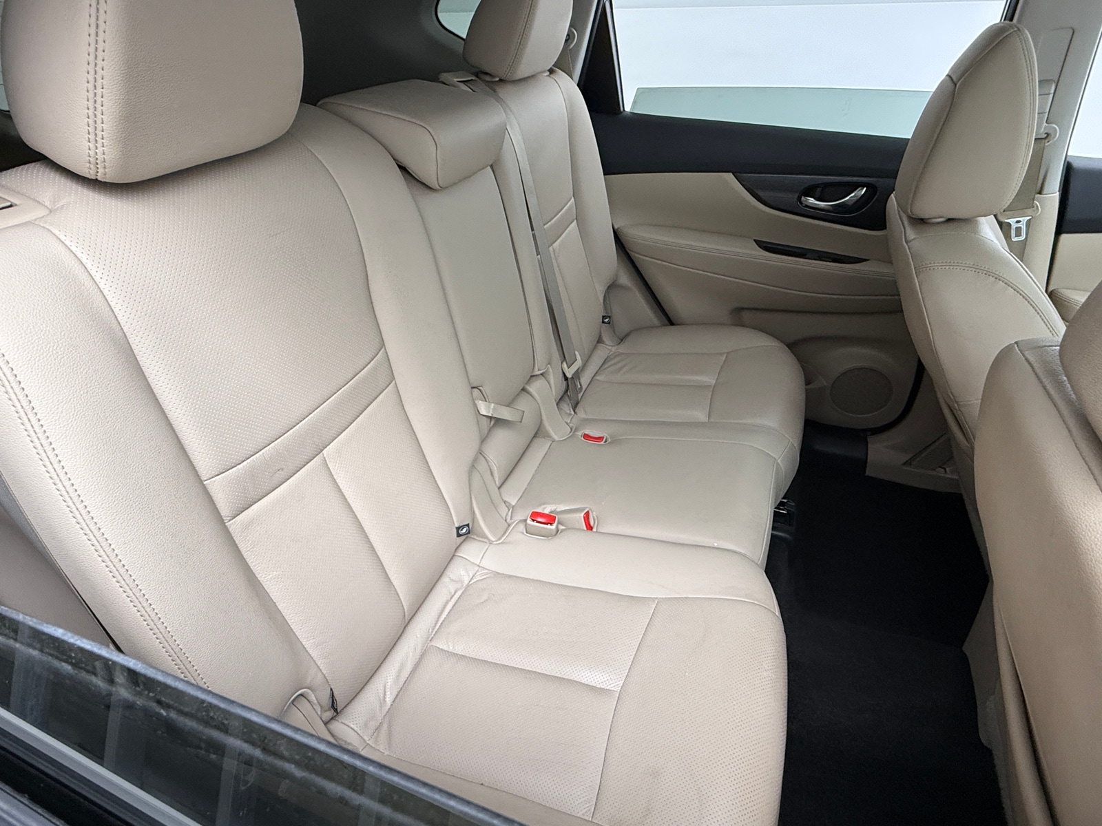 Thumbnail: 2016 Nissan Rogue - 5